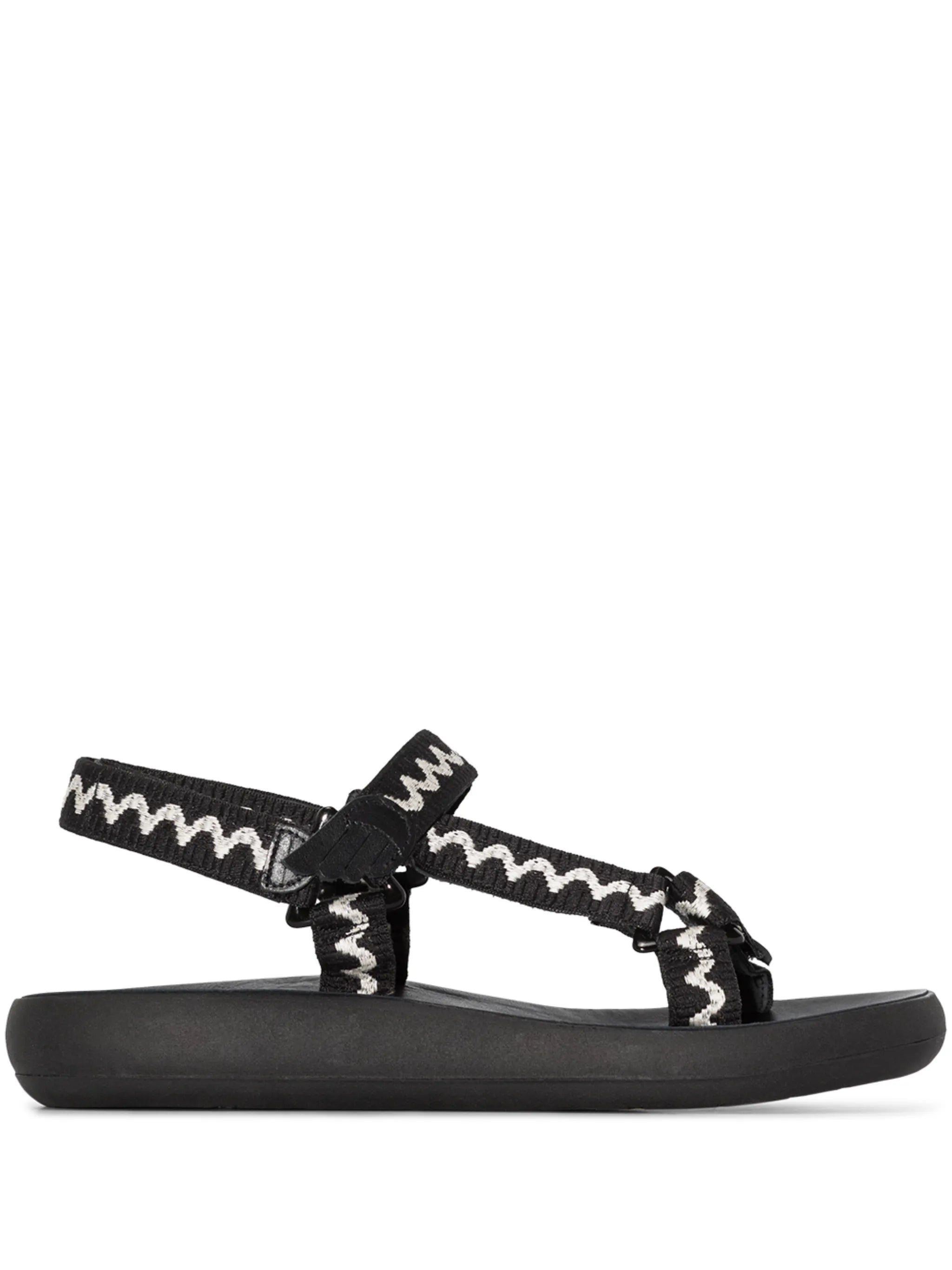 Poria trekking sandals