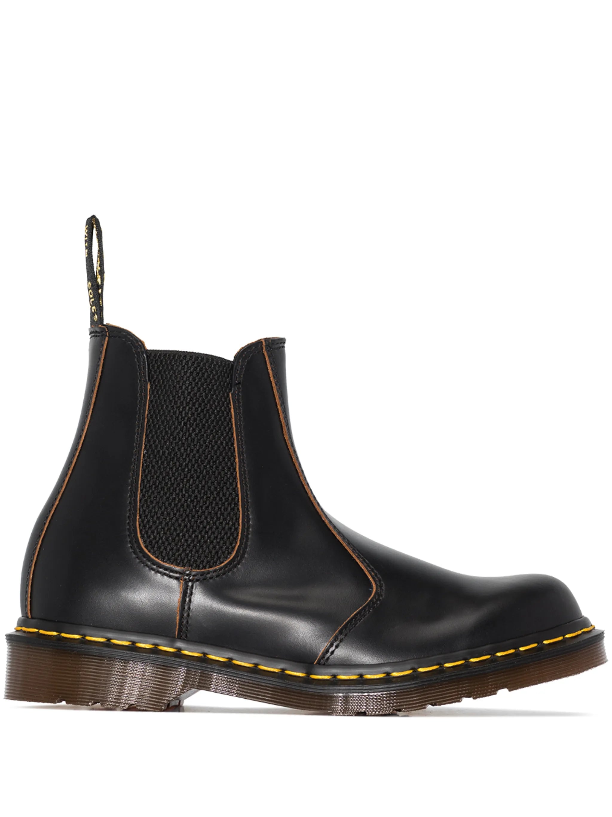 Vintage round-toe leather boots