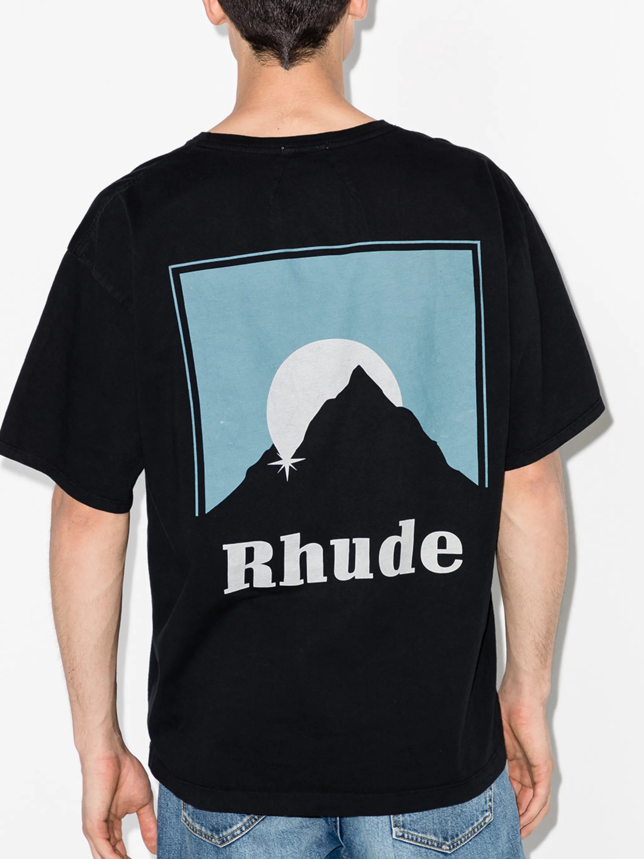 graphic-print short-sleeve T-shirt