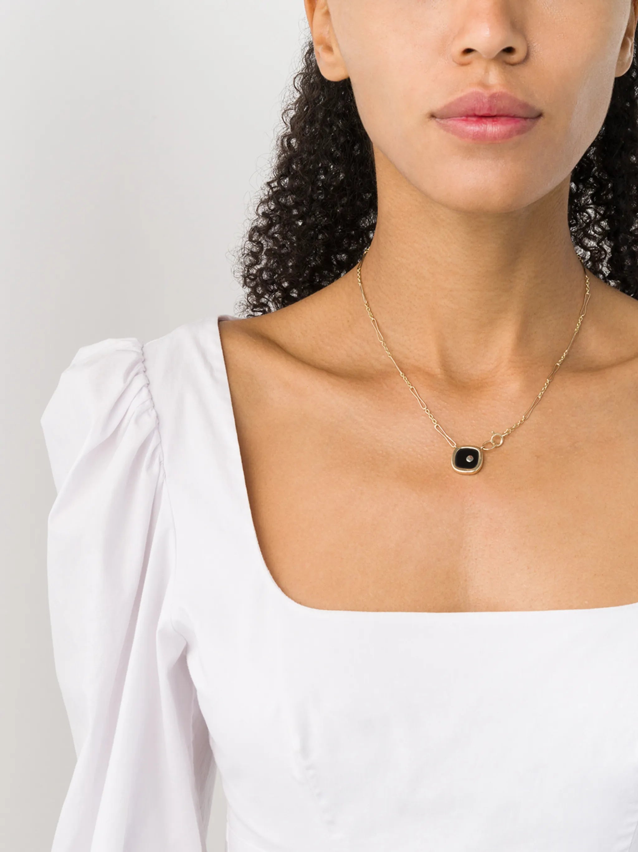 9kt yellow gold diamond Varda Nº2 necklace