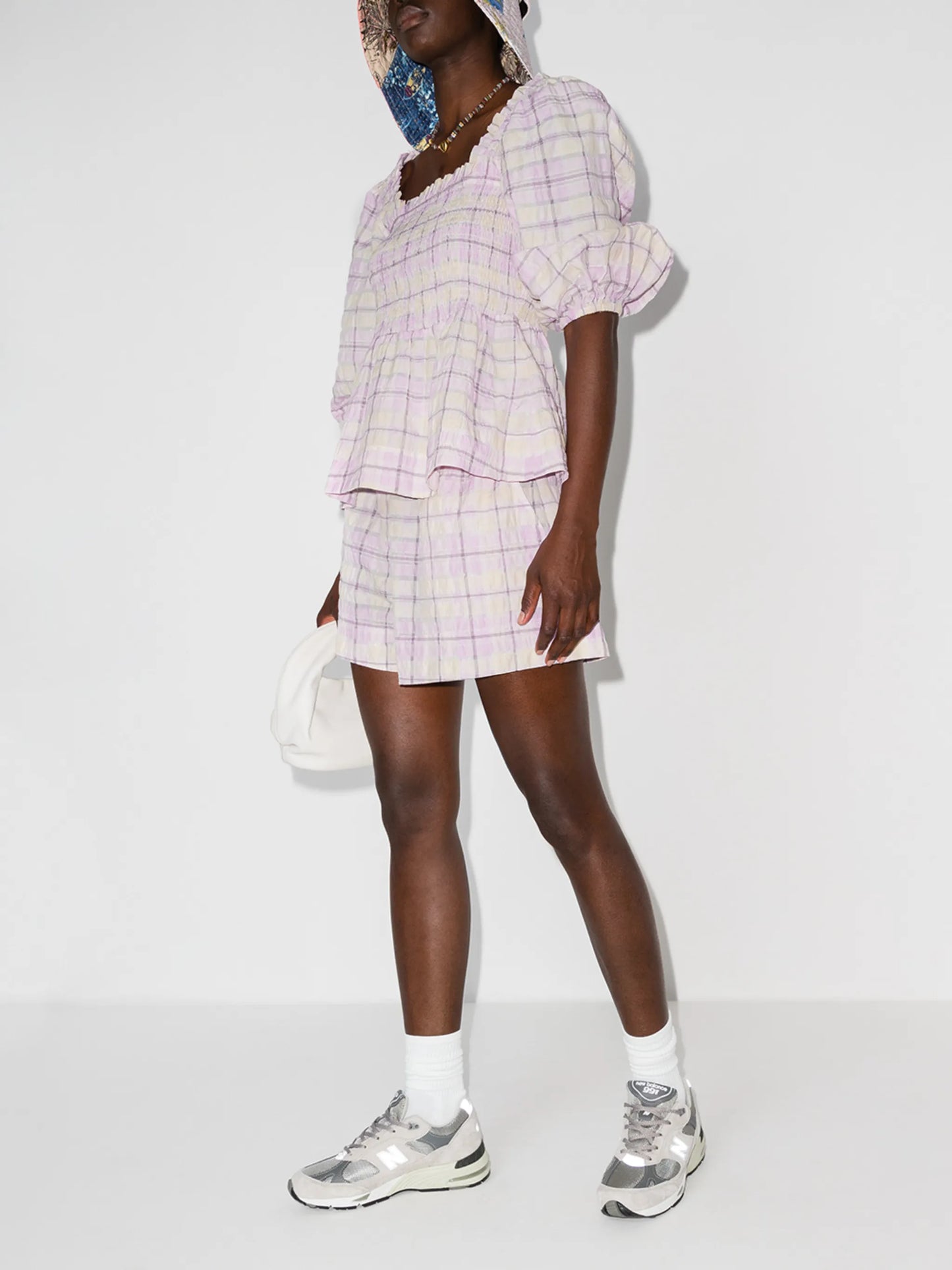 check-pattern elasticated-waist shorts