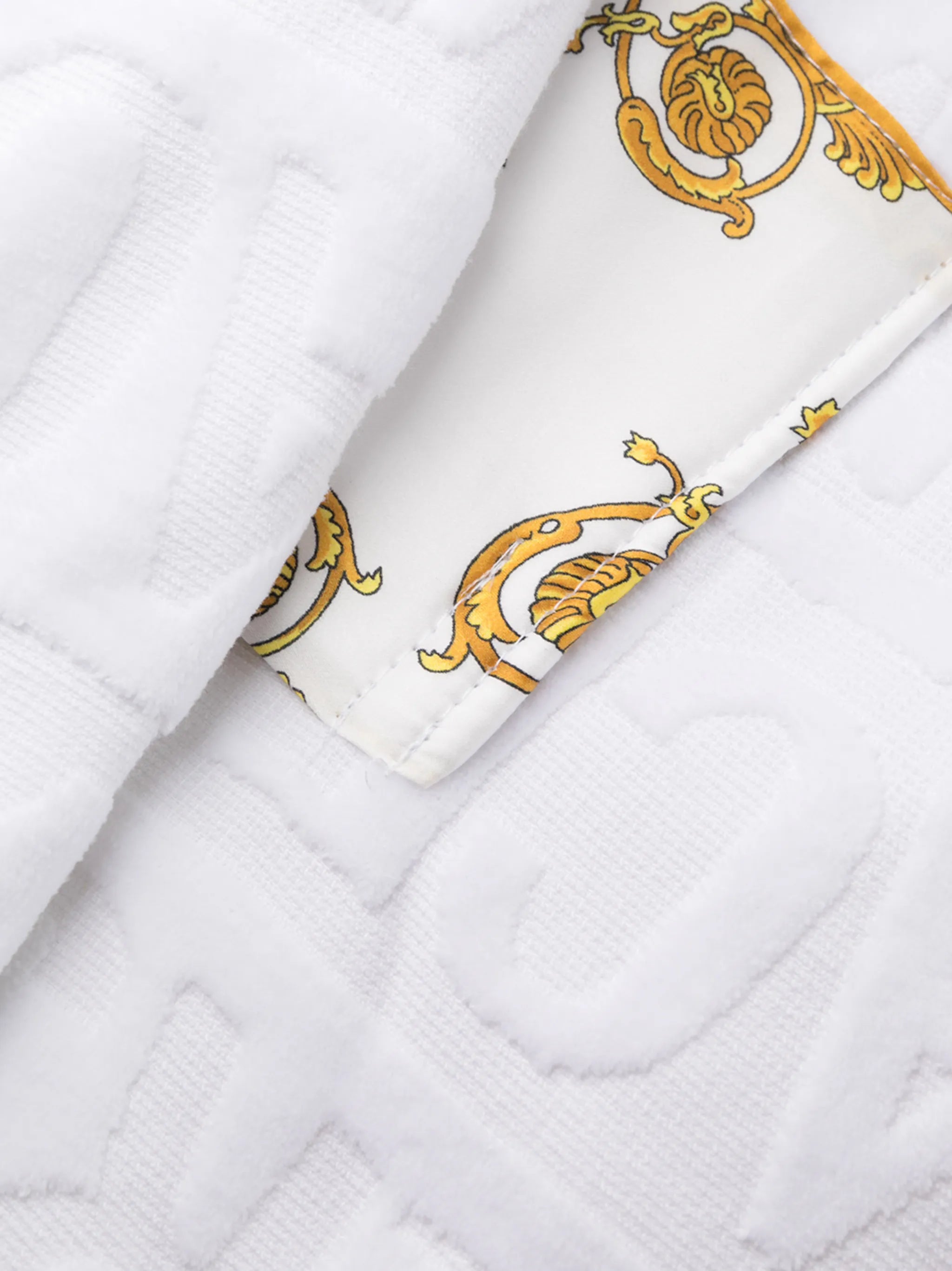 I ♡ Baroque short bathrobe