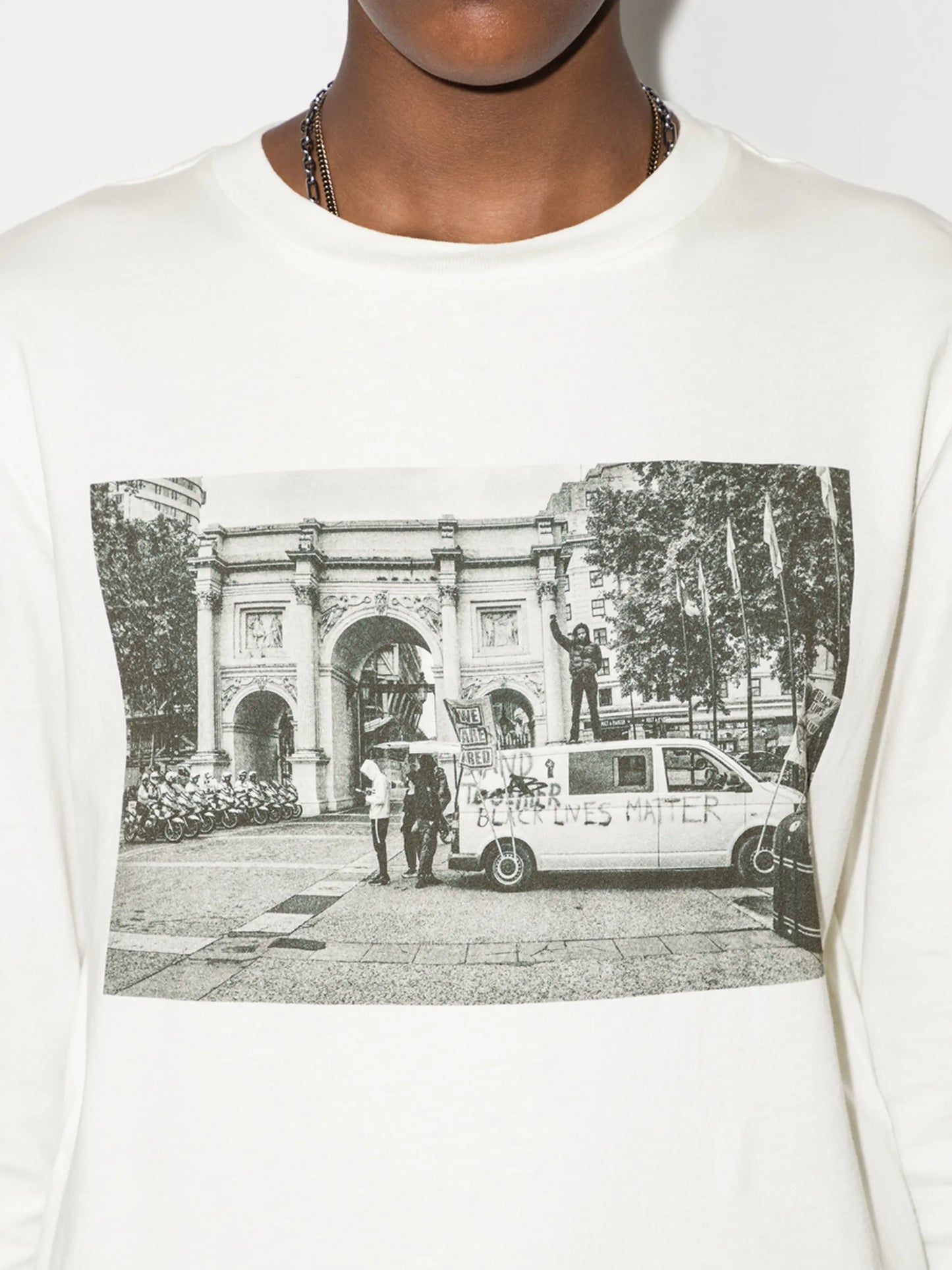 long-sleeve photograph print T-shirt