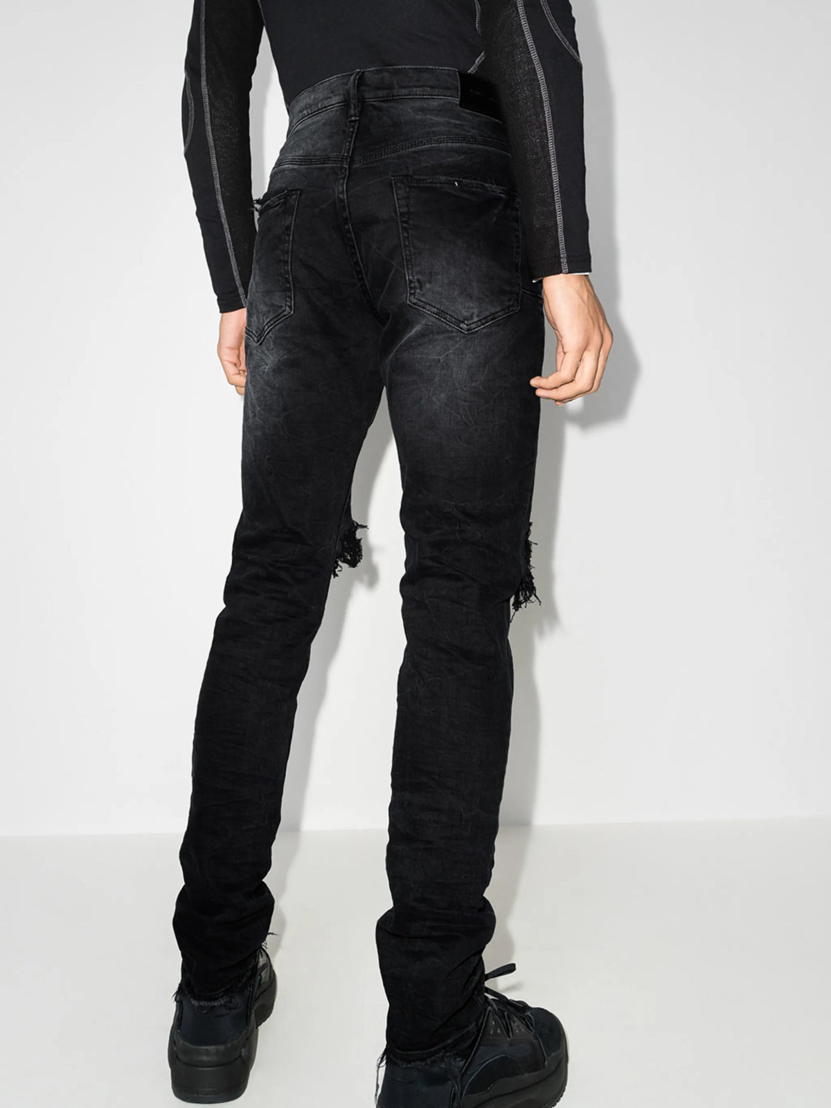 P002 black wash blowout pants
