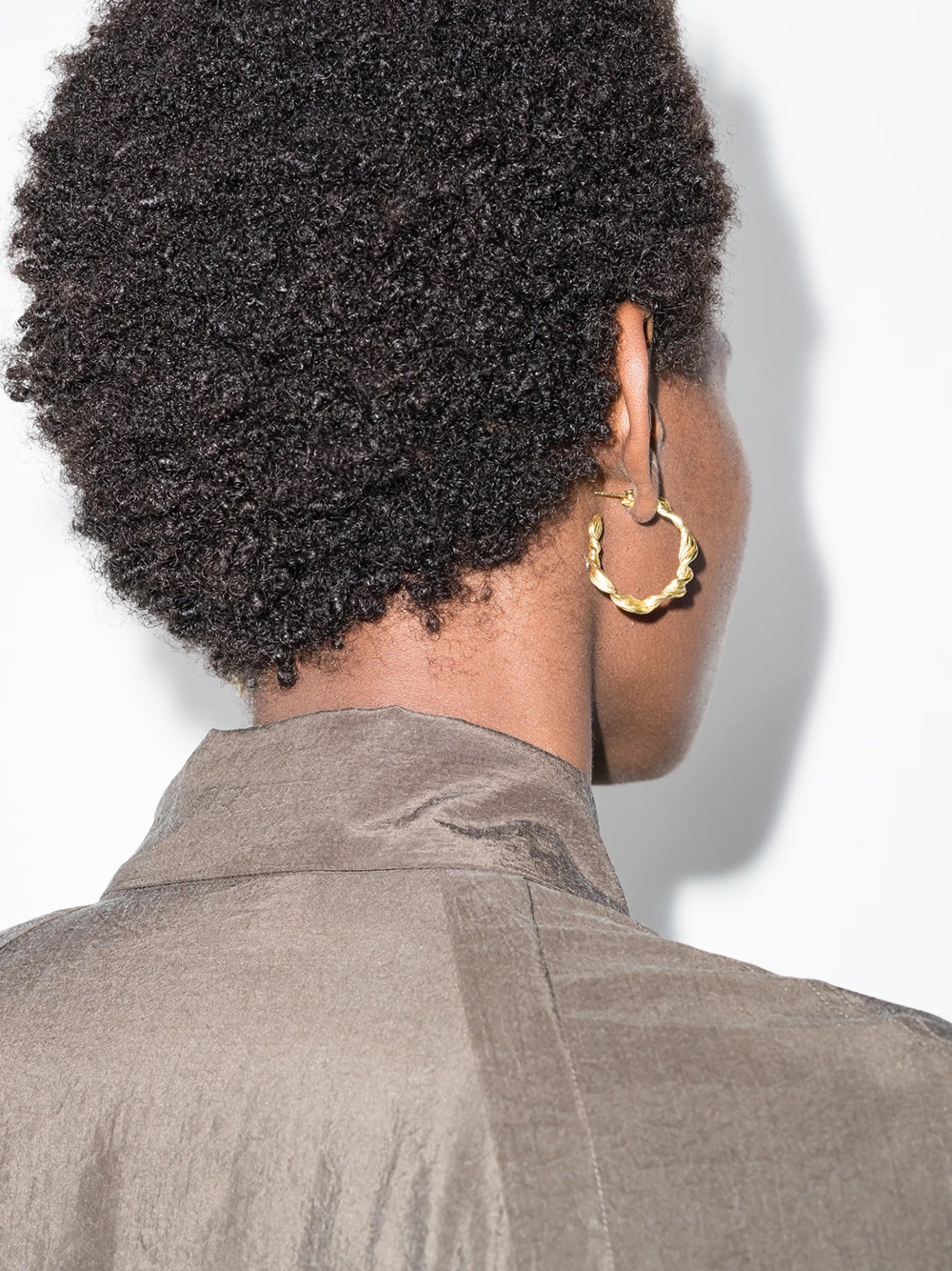 18kt gold plated brass Seaweed hoop earrings