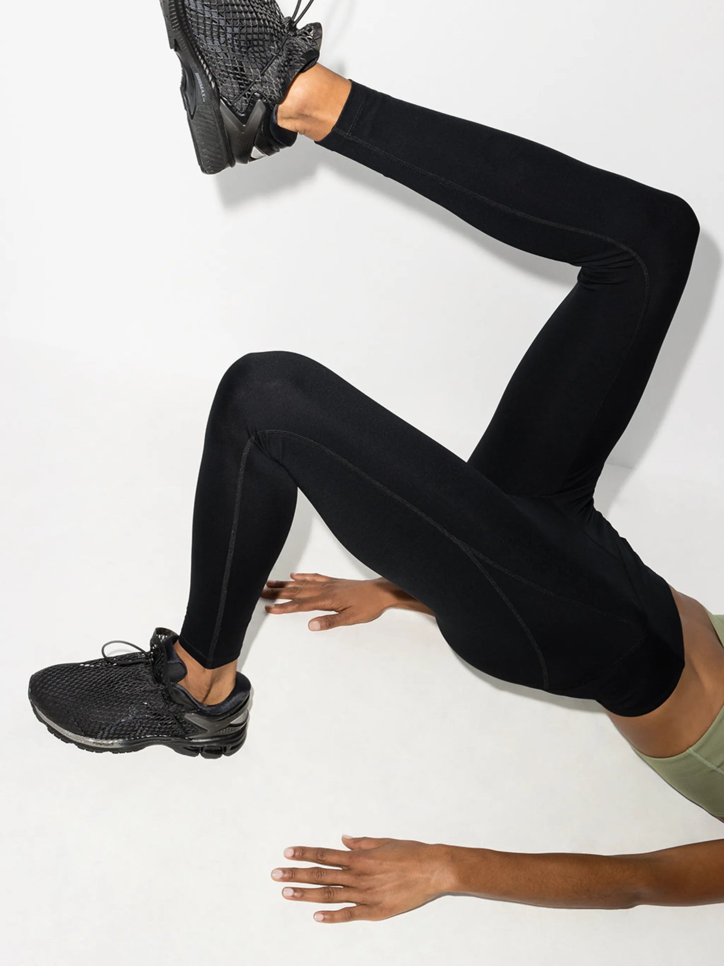 high-rise performance leggings