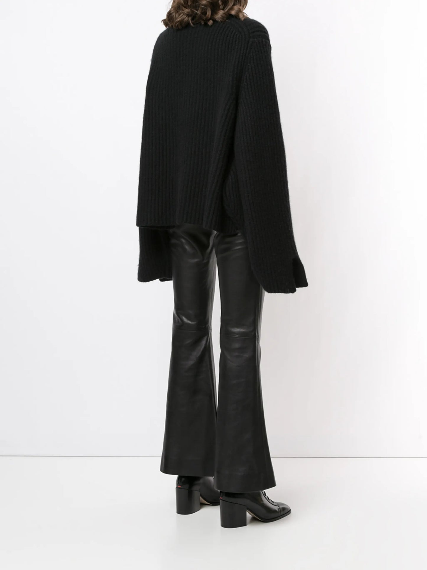 ribbed long-sleeve jumper