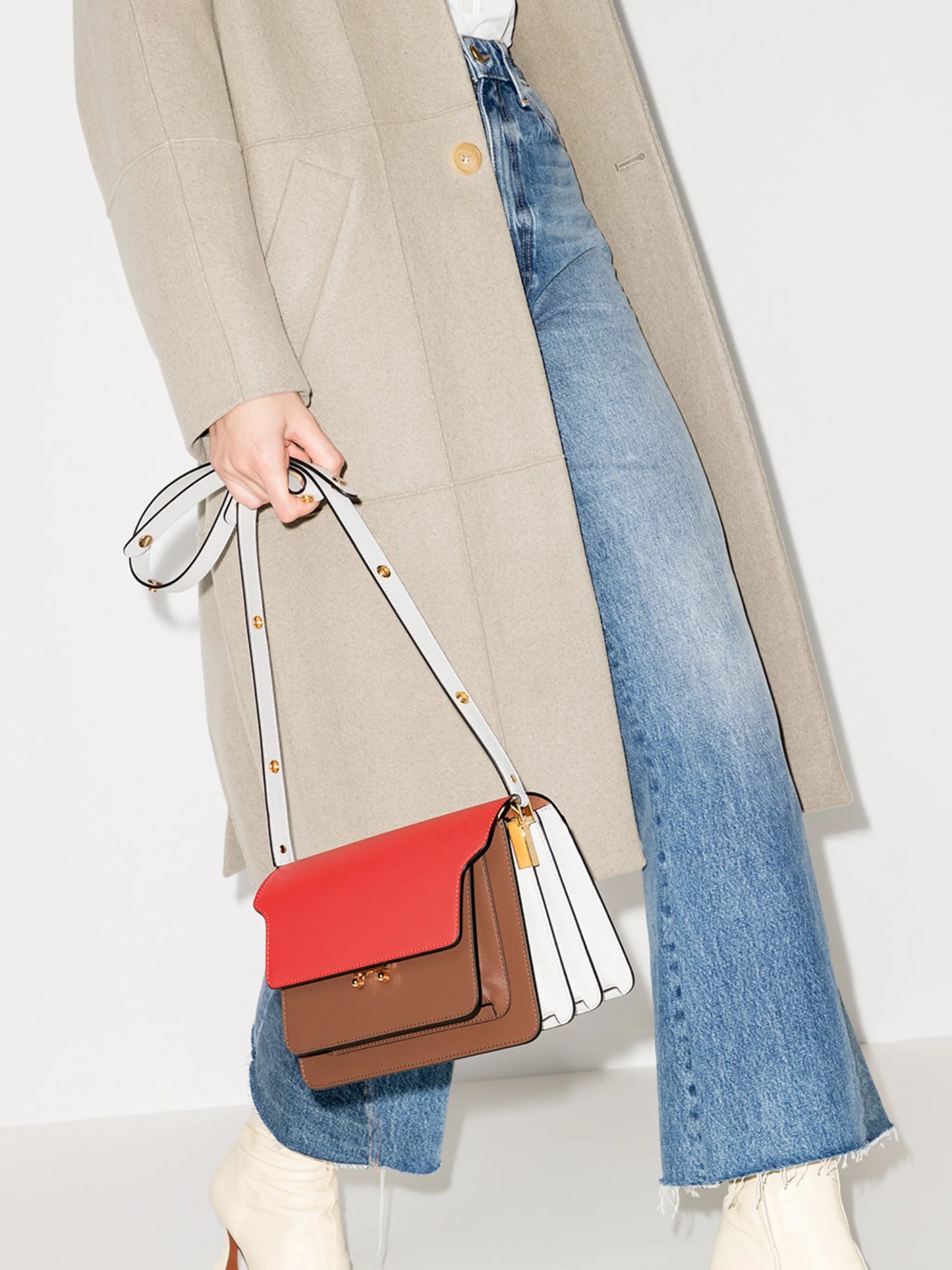 Trunk leather shoulder bag