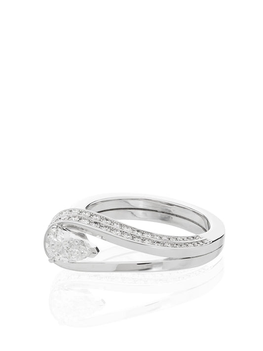 18K white gold Serti Inversé diamond ring