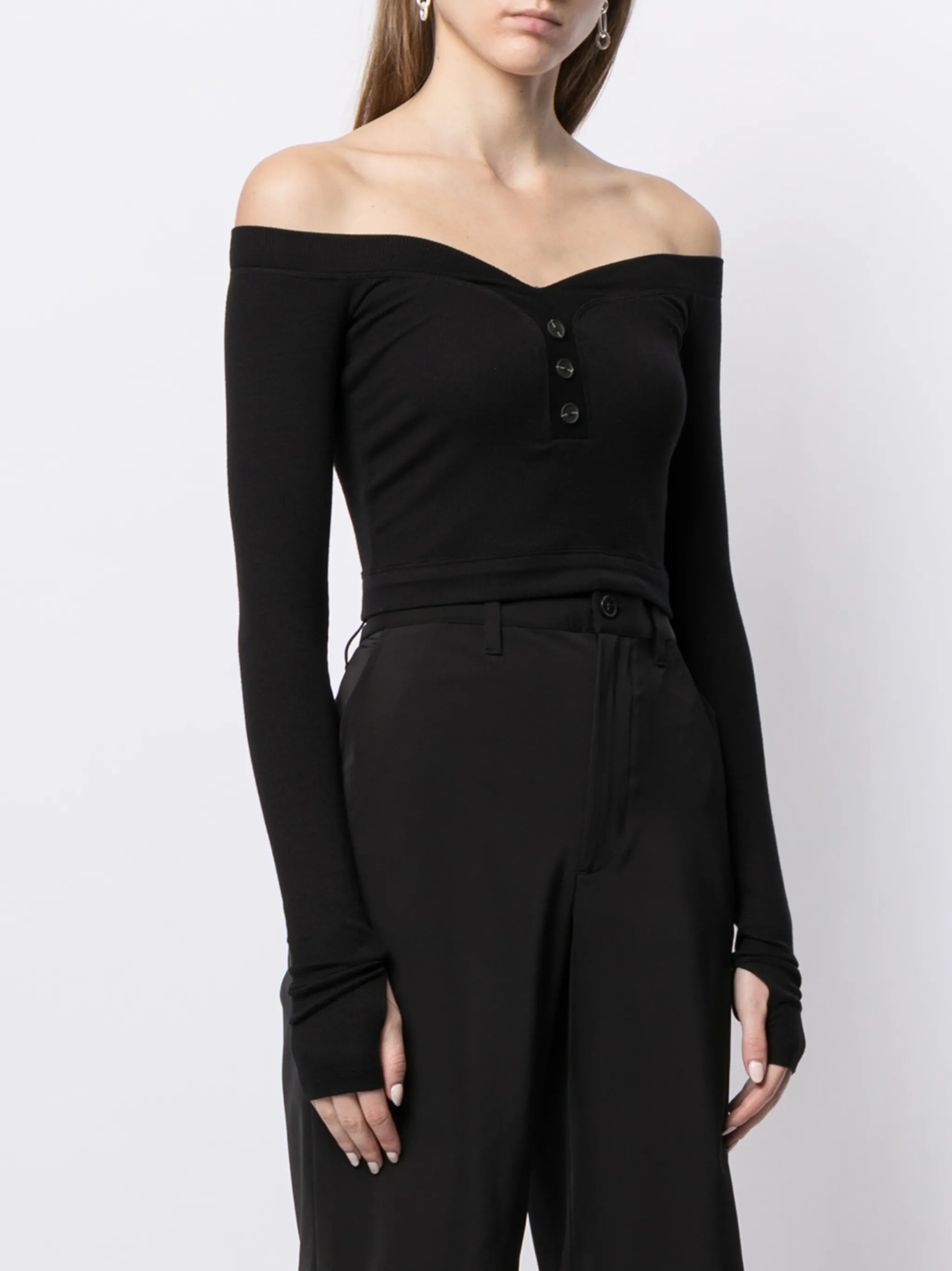 long-sleeved crop top