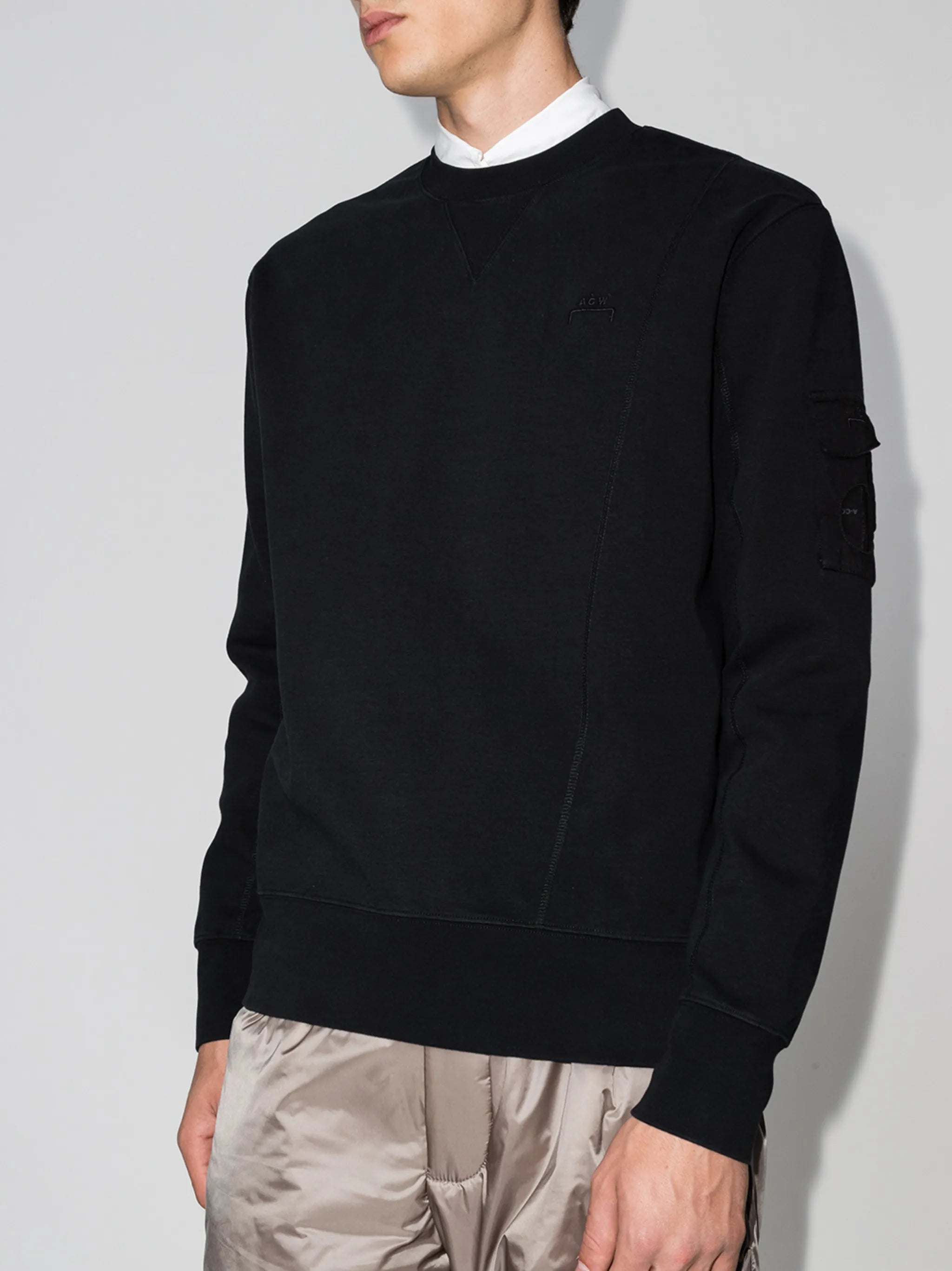 Essential logo-embroidered sweatshirt