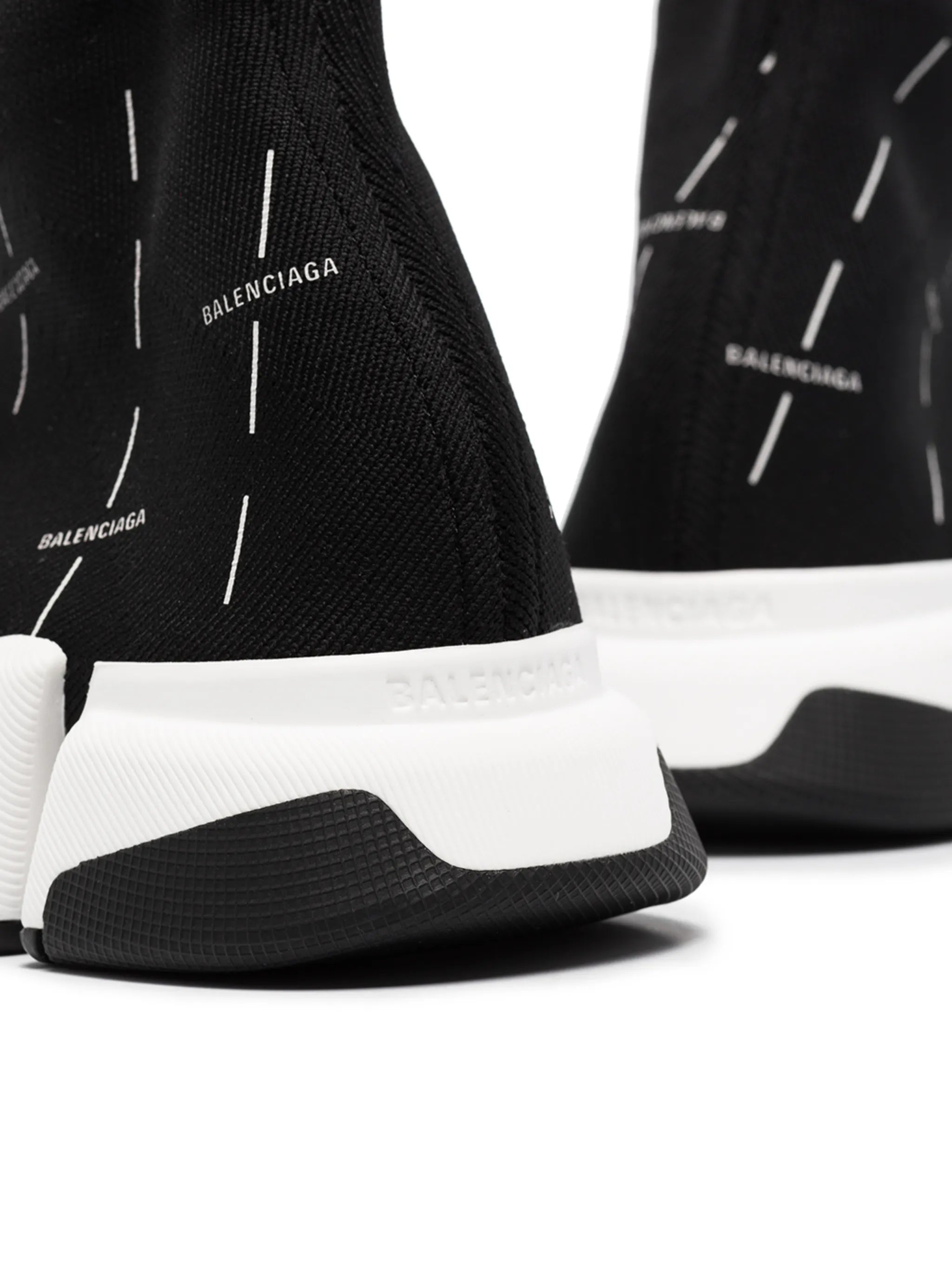 Speed 2.0 knitted sneakers