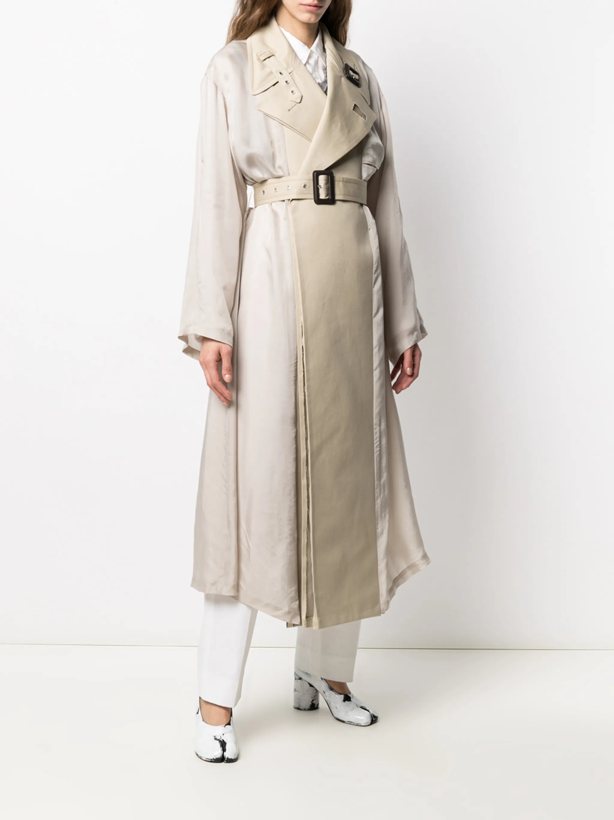 peak-lapel belted-waist coat
