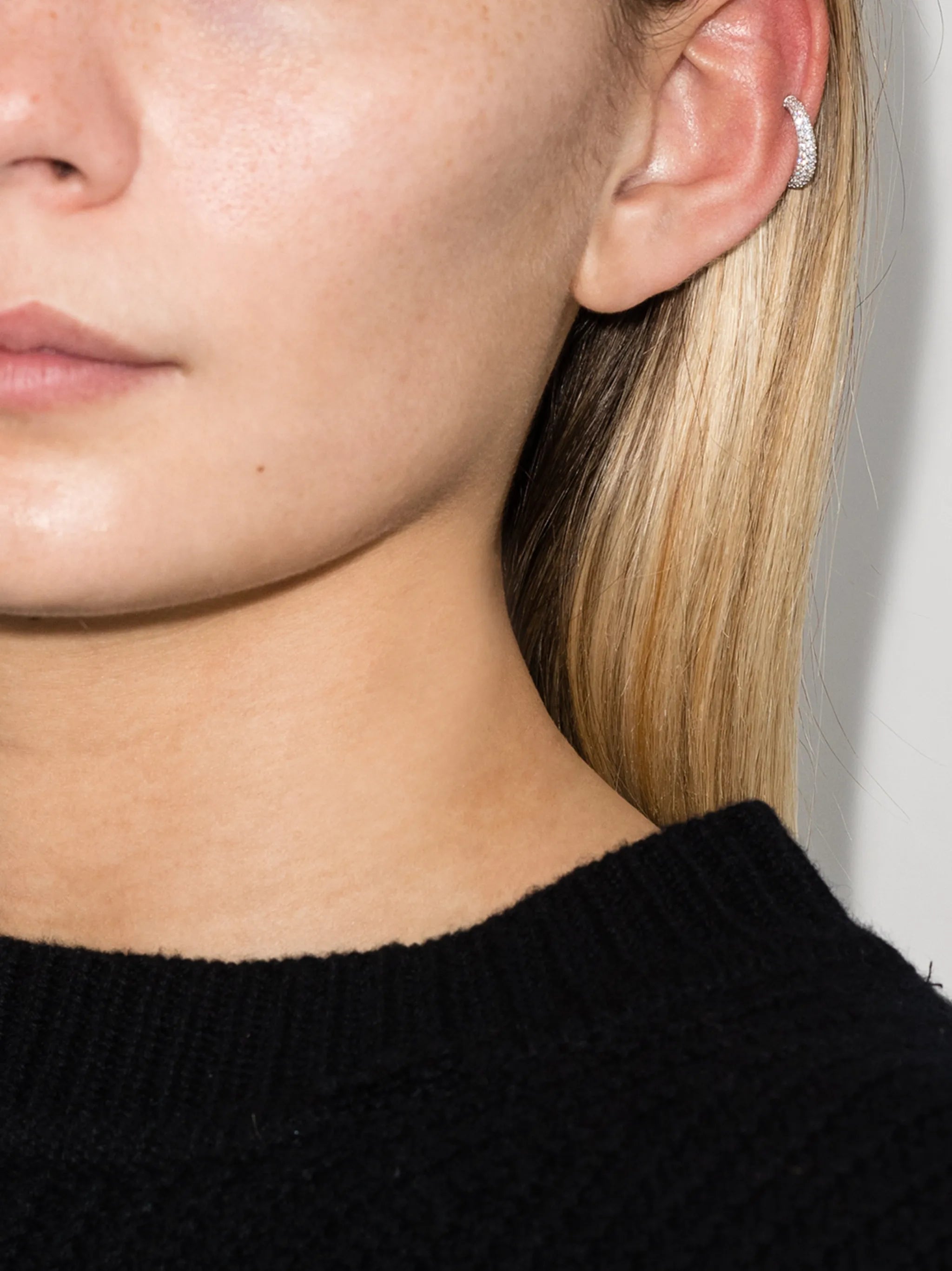 Liz crystal-embellished ear cuff