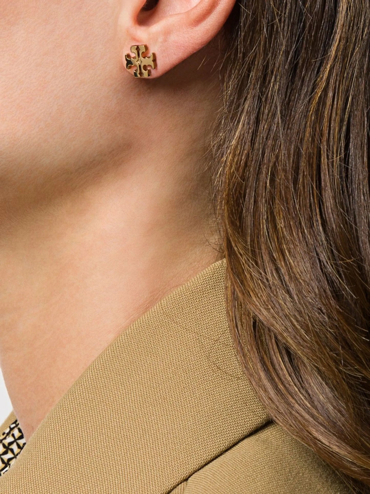 Kira stud earrings
