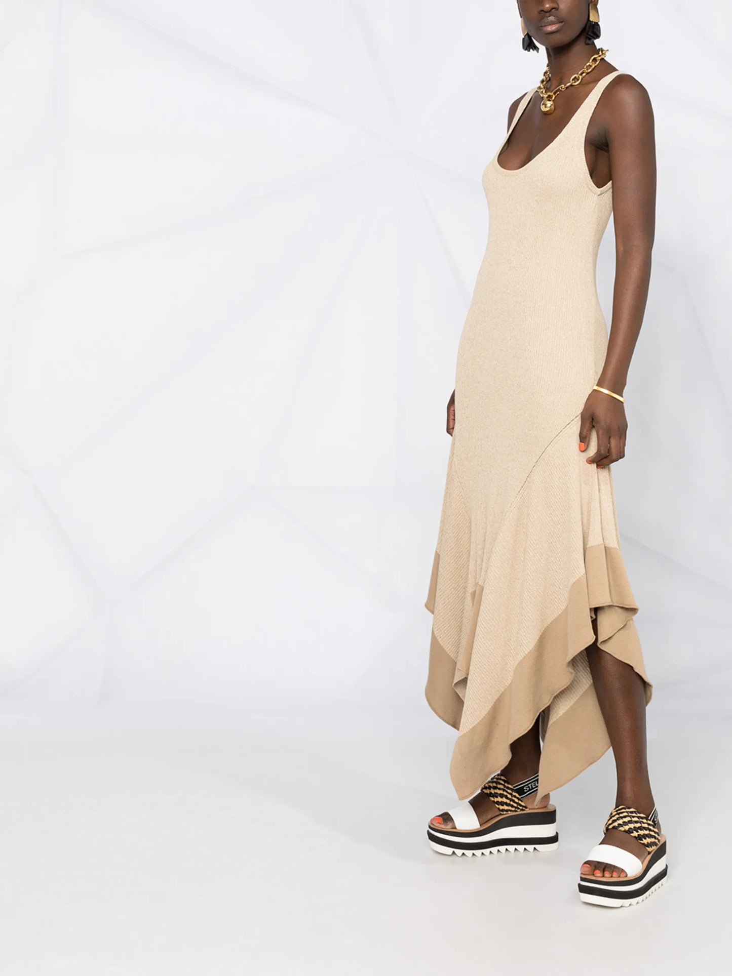 rib-knit handkerchief-hem dress
