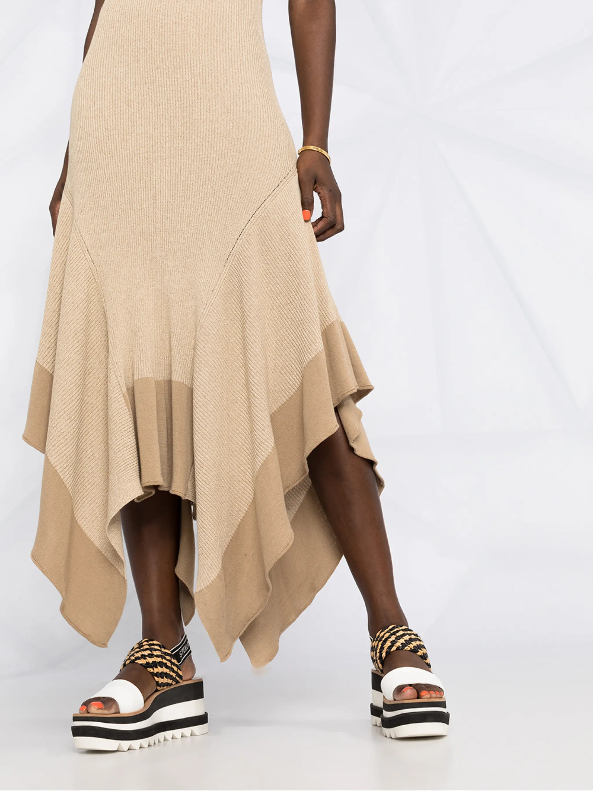 rib-knit handkerchief-hem dress