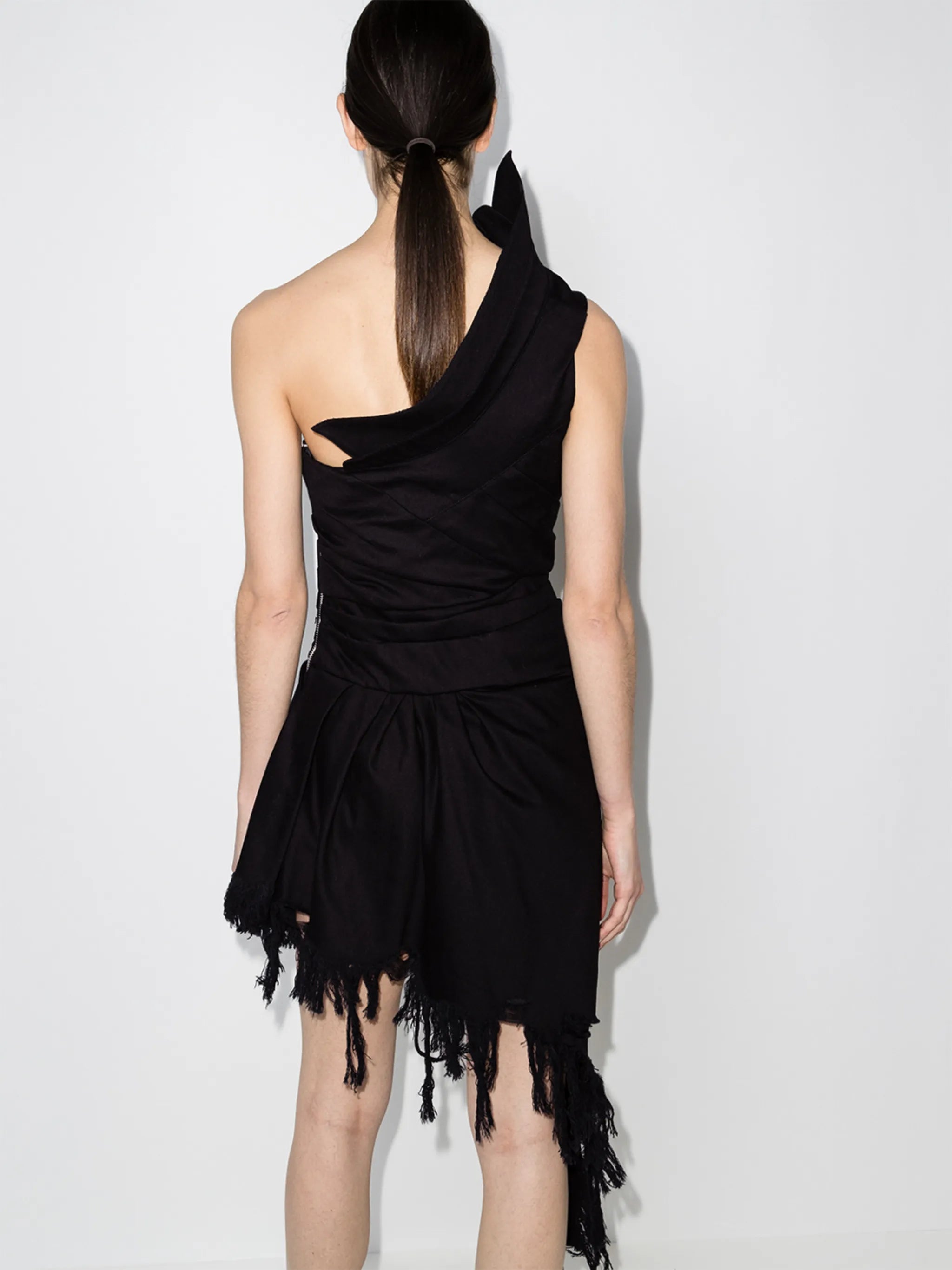 one-shoulder asymmetric fitted dress