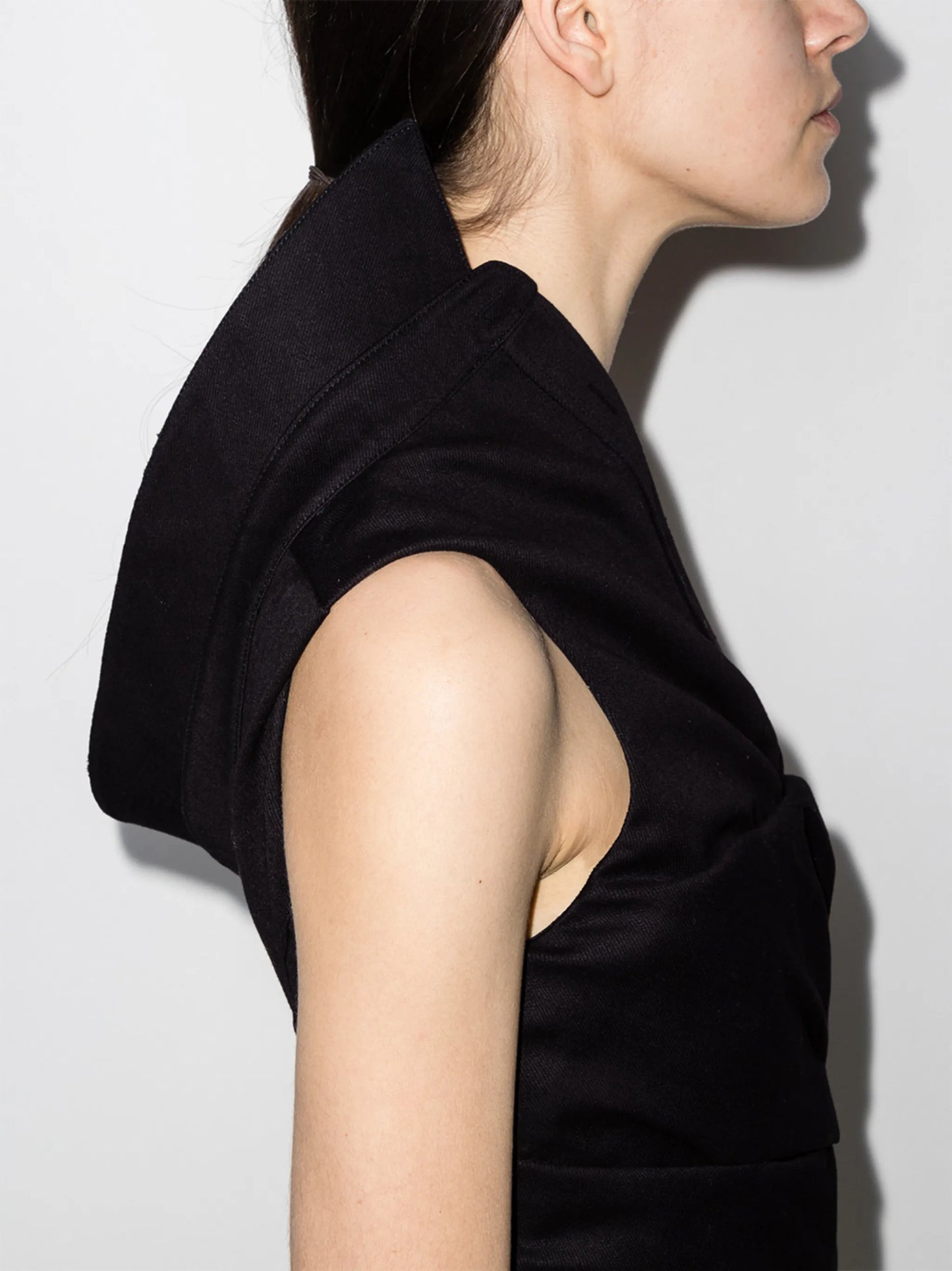 one-shoulder asymmetric fitted dress