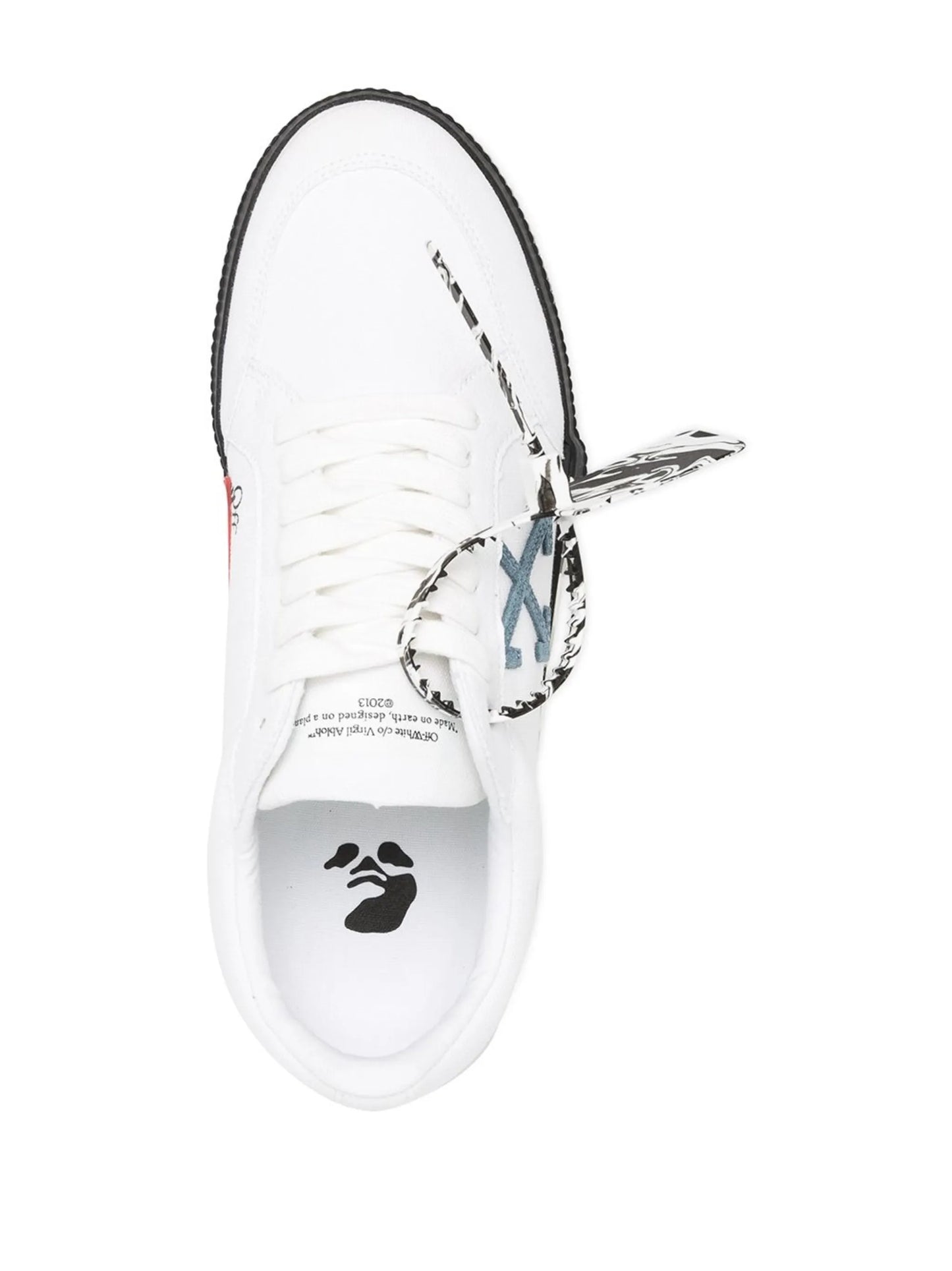 Vulcanized low-top sneakers