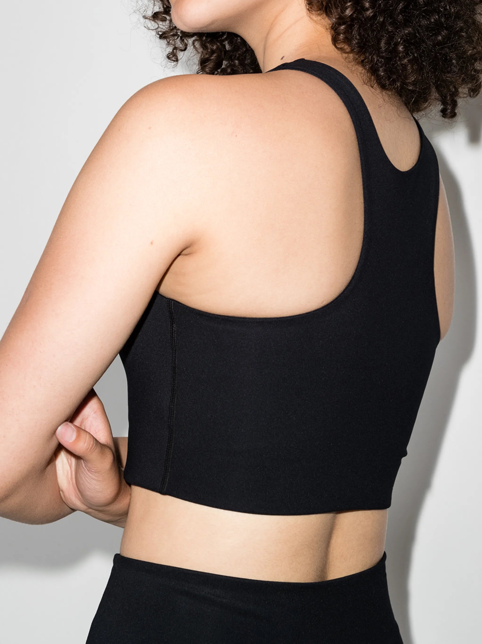 Dylan crop sports bra