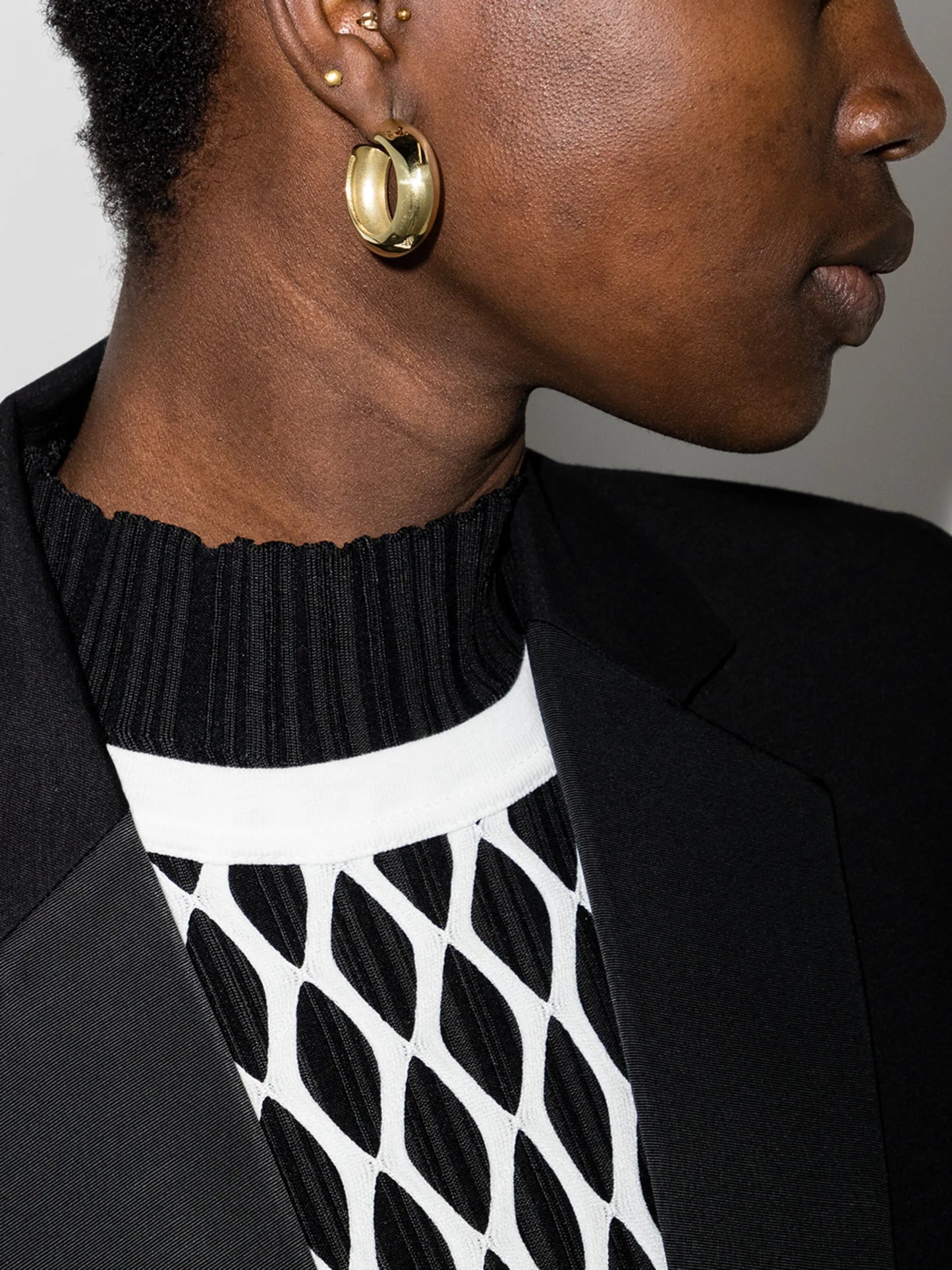 Cusp hoop earrings