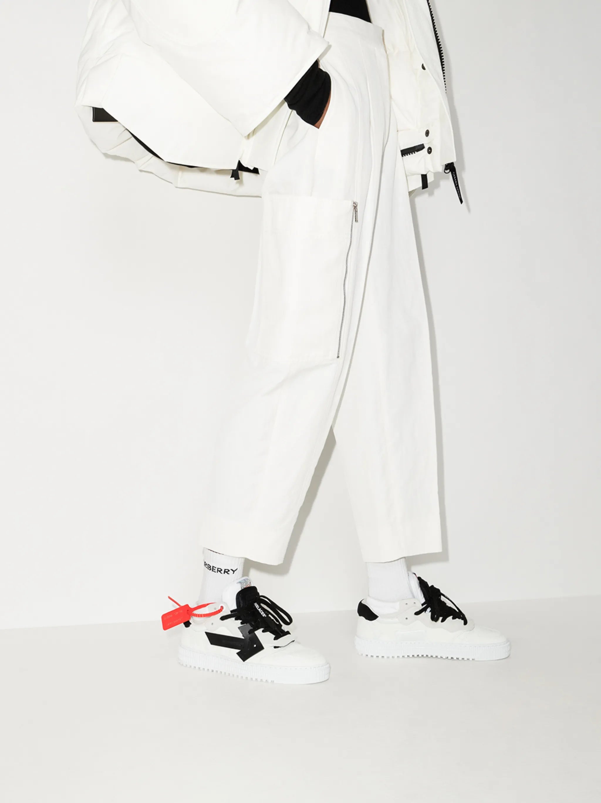 Foating Arrow low-top sneakers