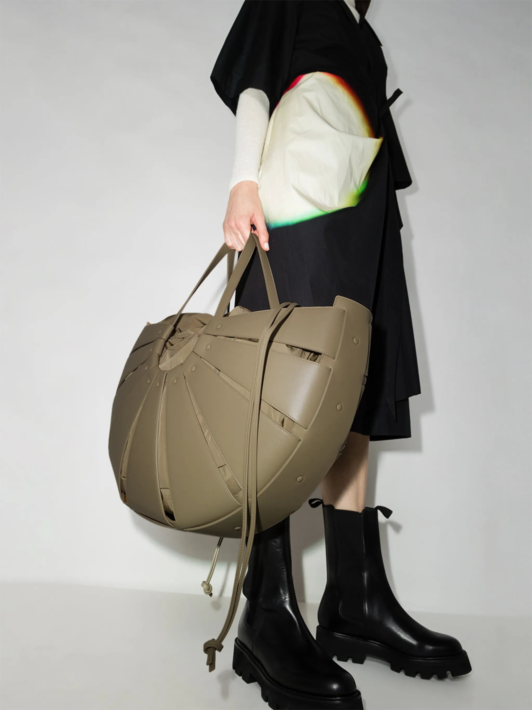 large The Shell tote bag