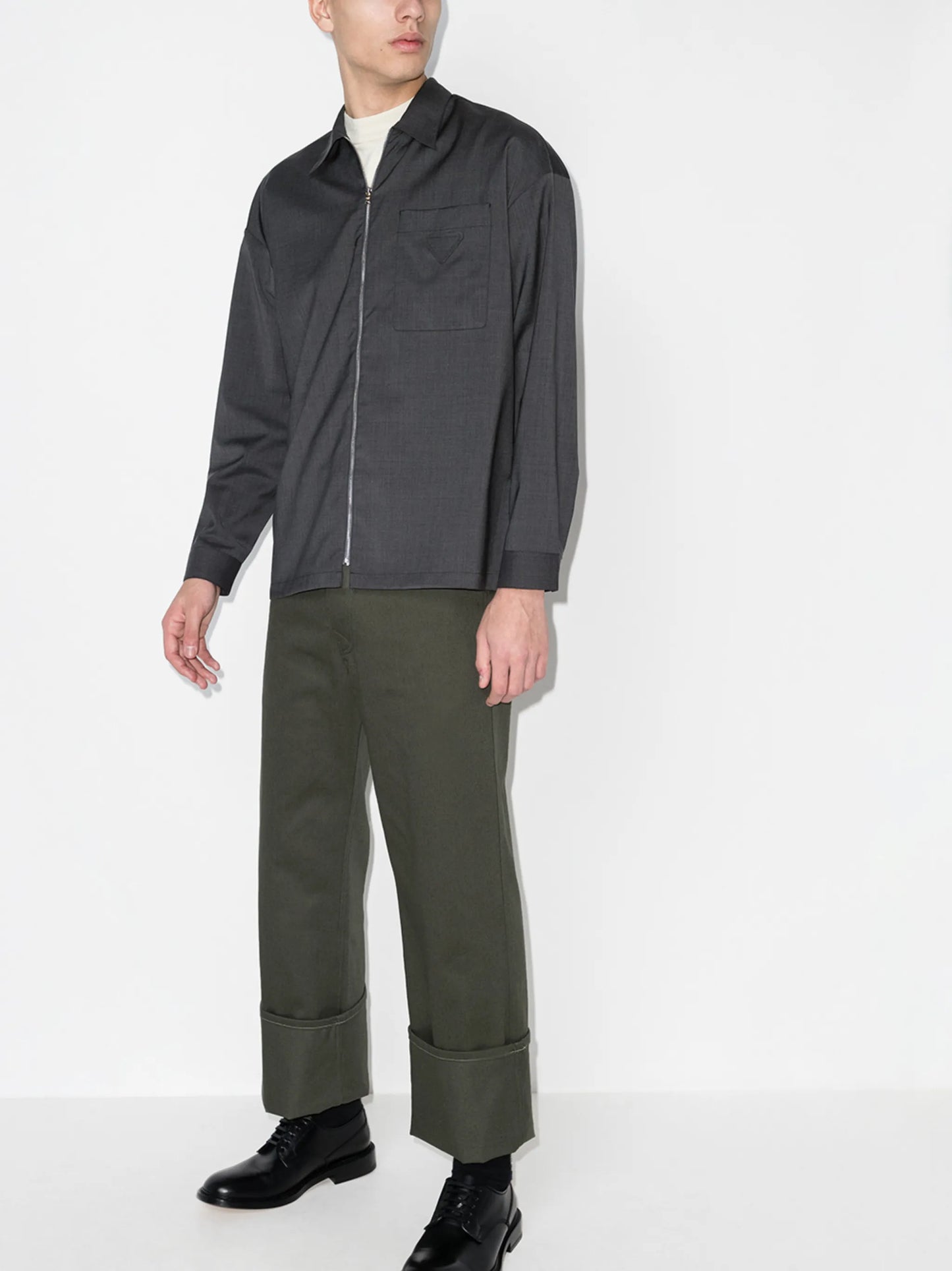loose-fit turned-hem trousers