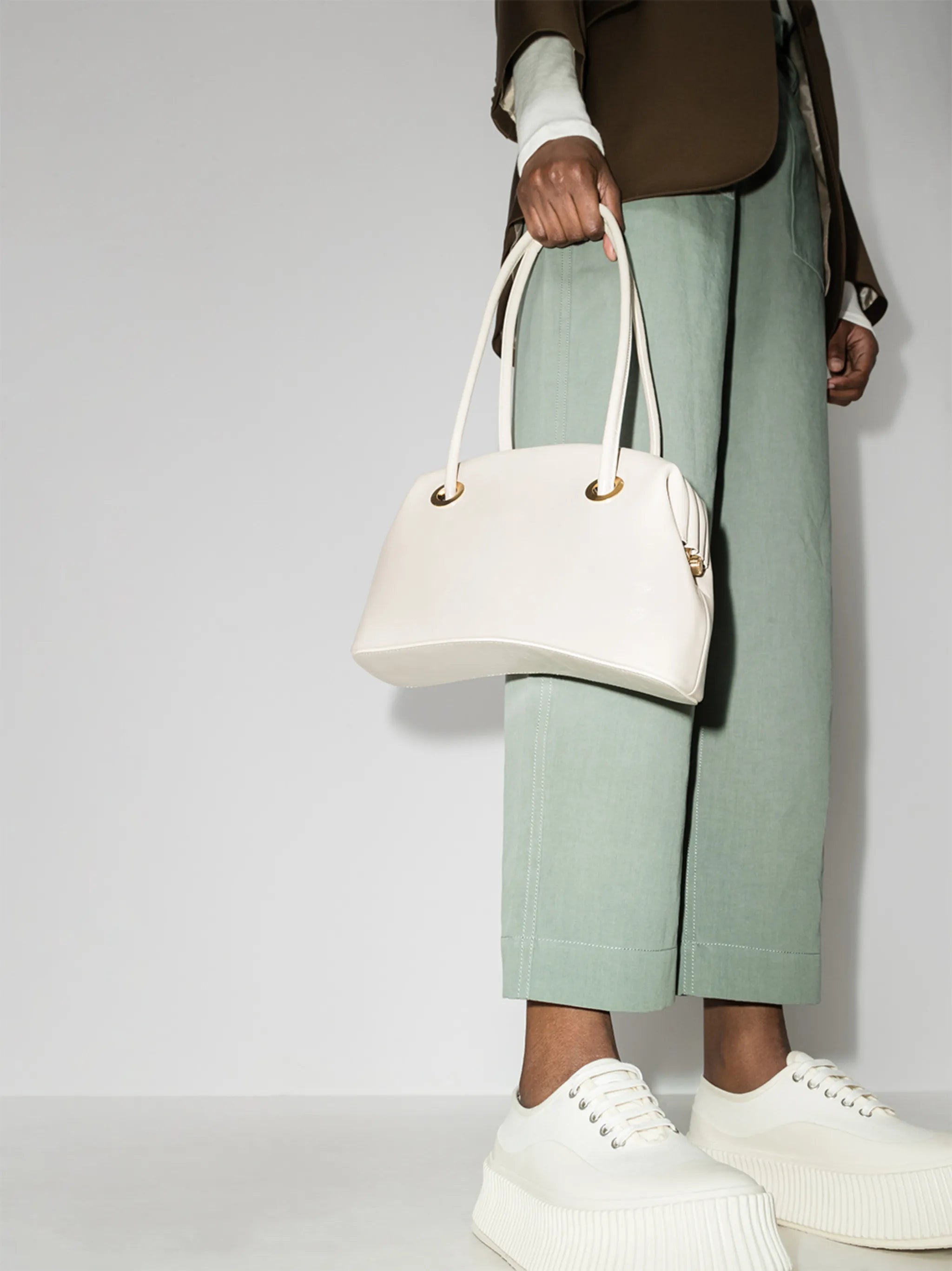 Brot Circle shoulder bag