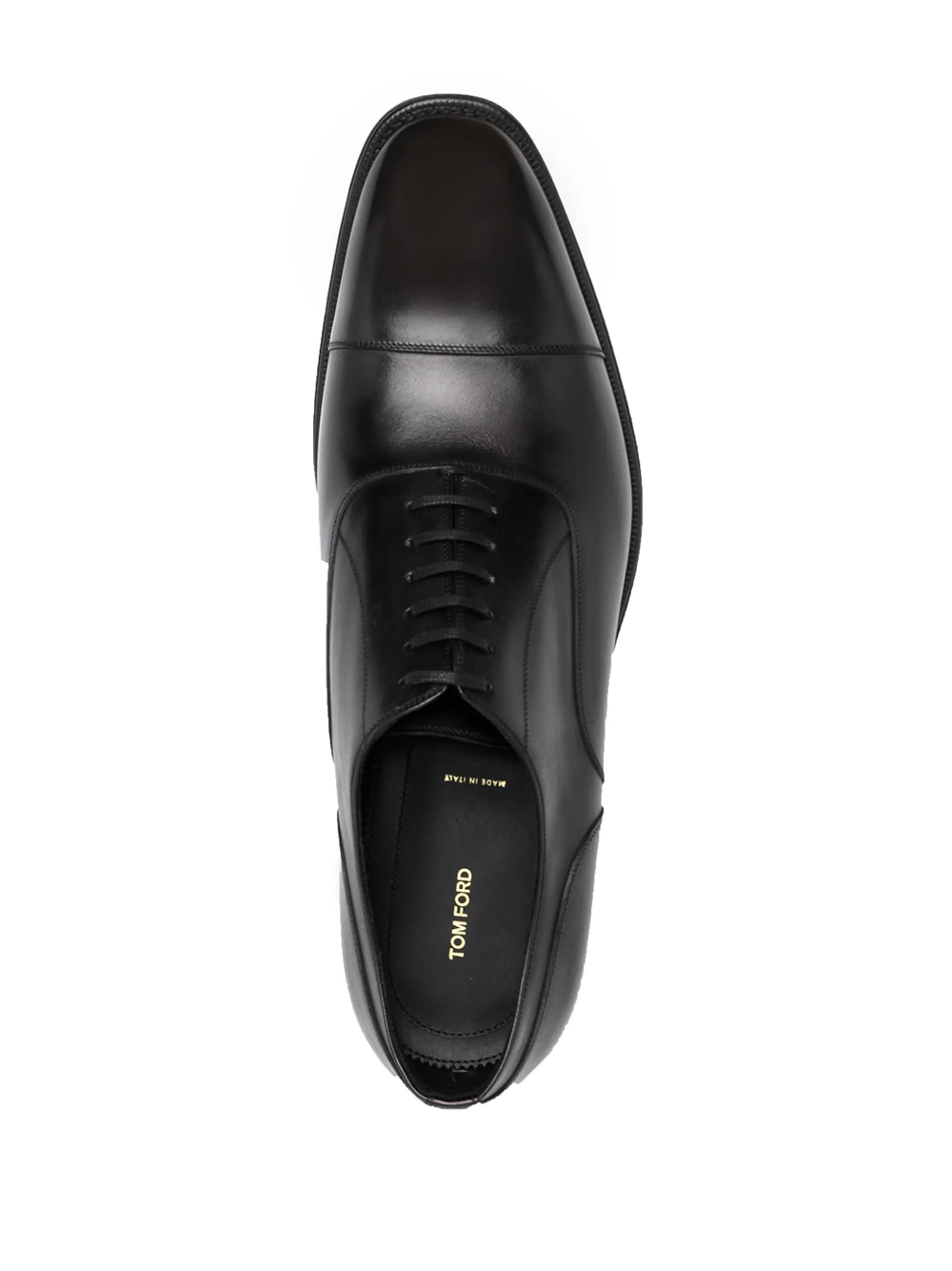 lace-up Oxford shoes