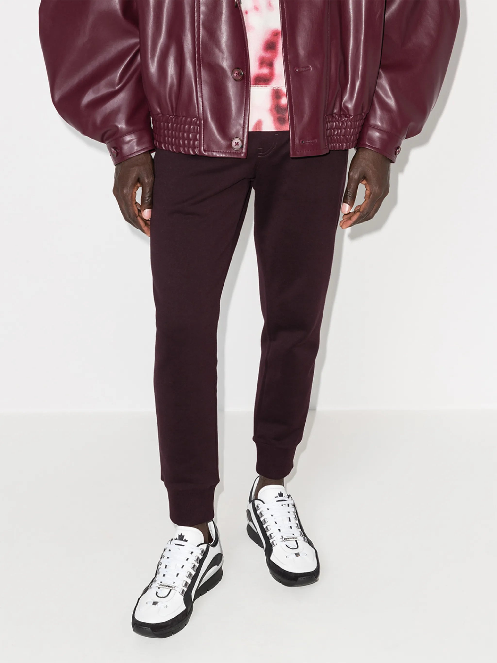 551 low-top sneakers