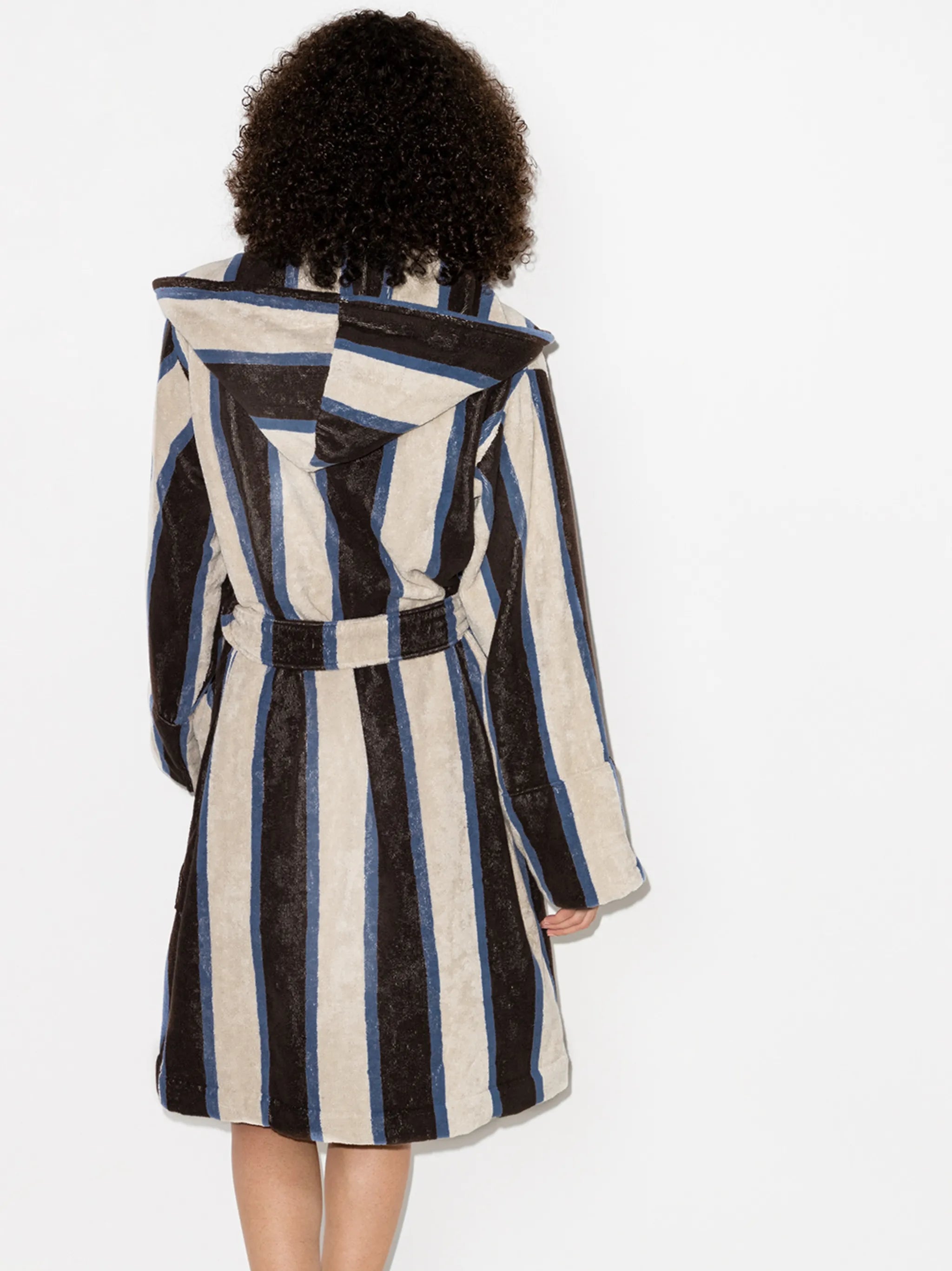 stripe-pattern hooded robe