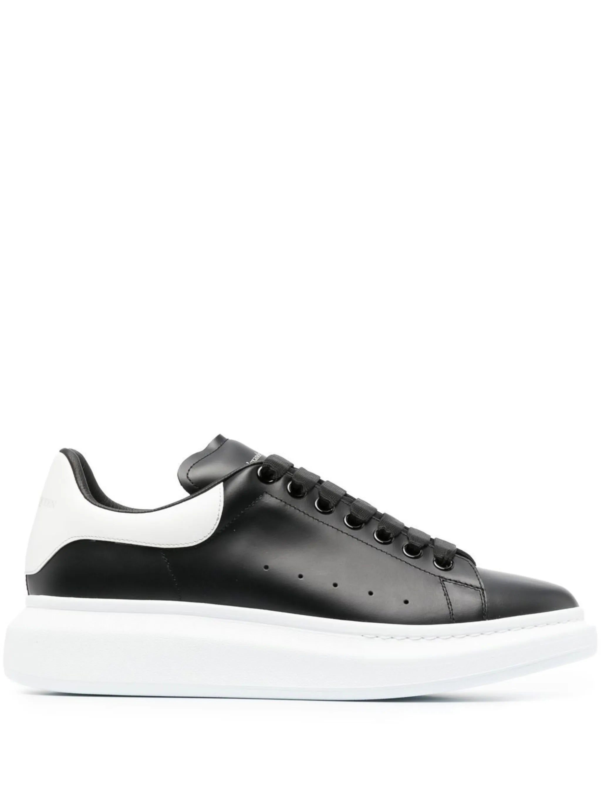 Oversized sneakers