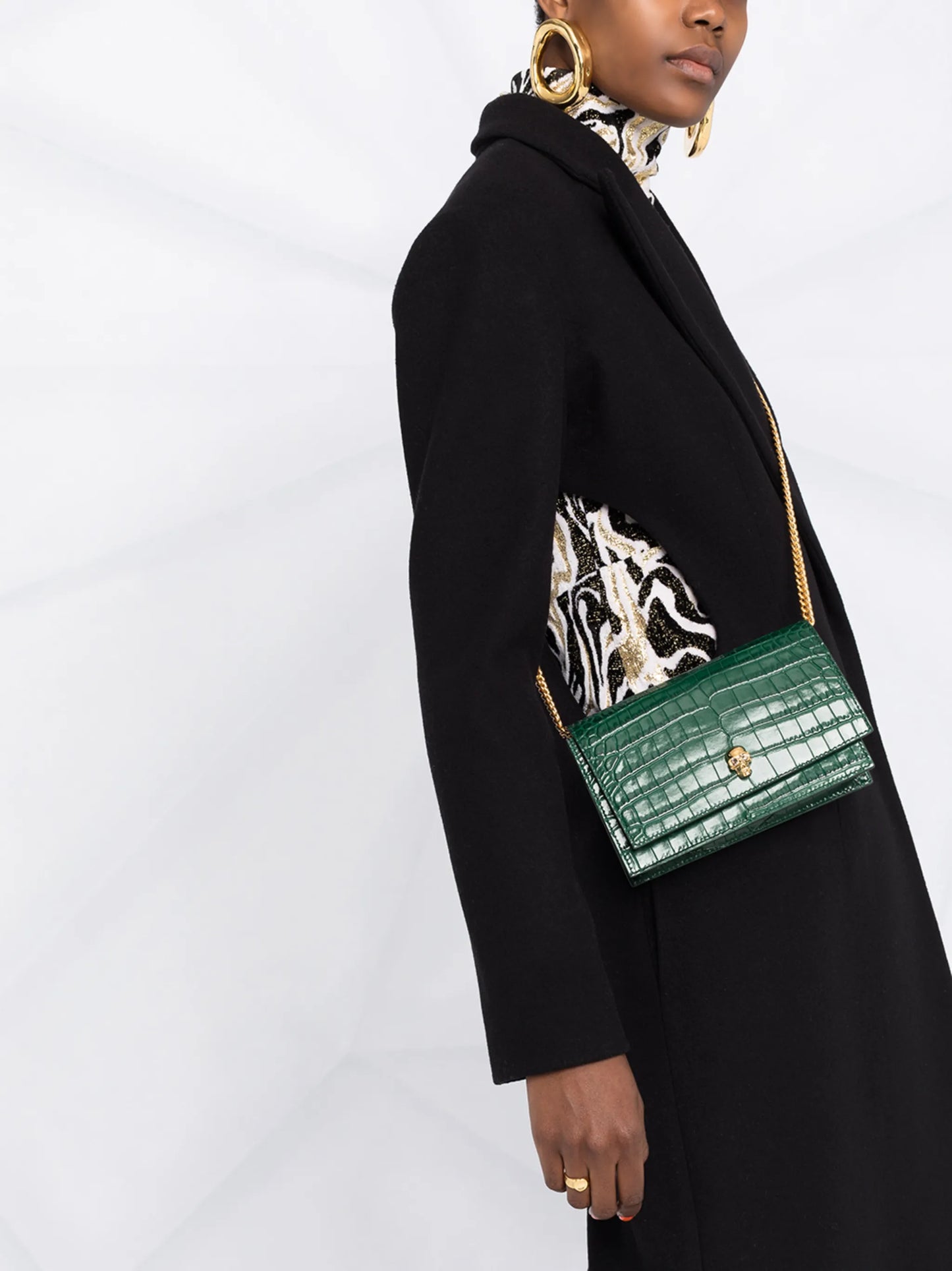 skull motif crossbody bag