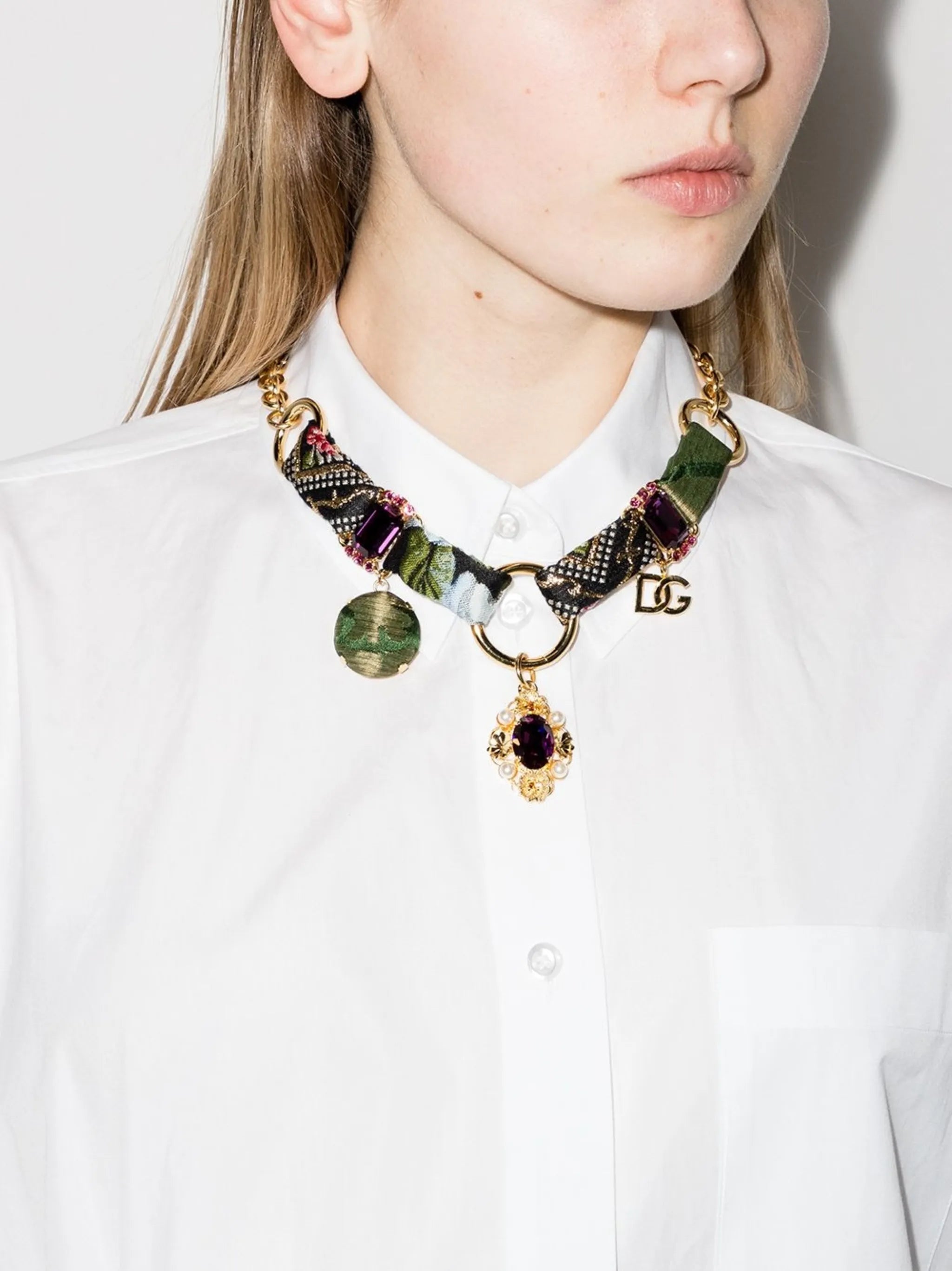 crystal embellished chain necklace