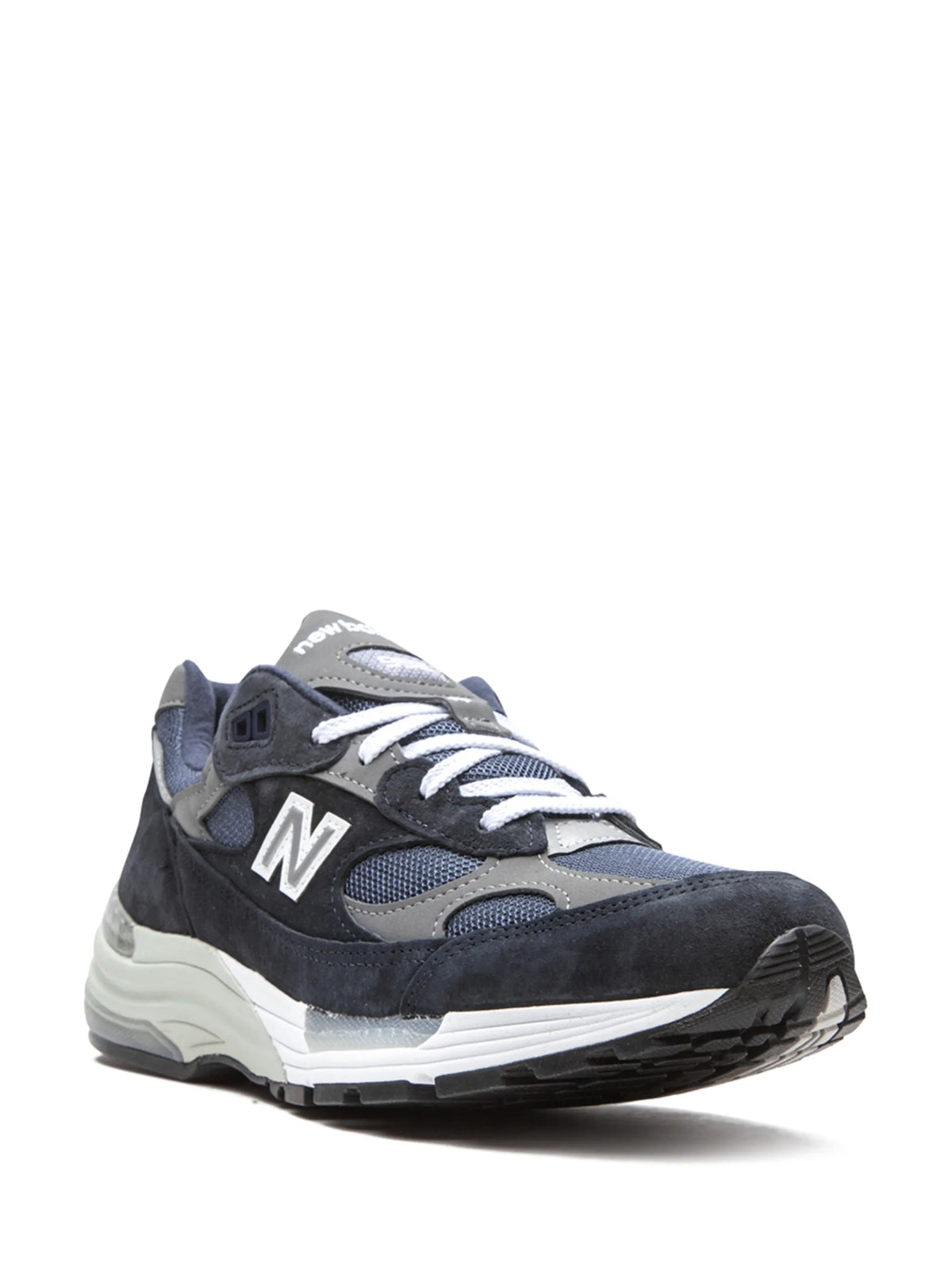 M992GG sneaker