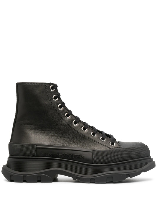 Tread ankle boots