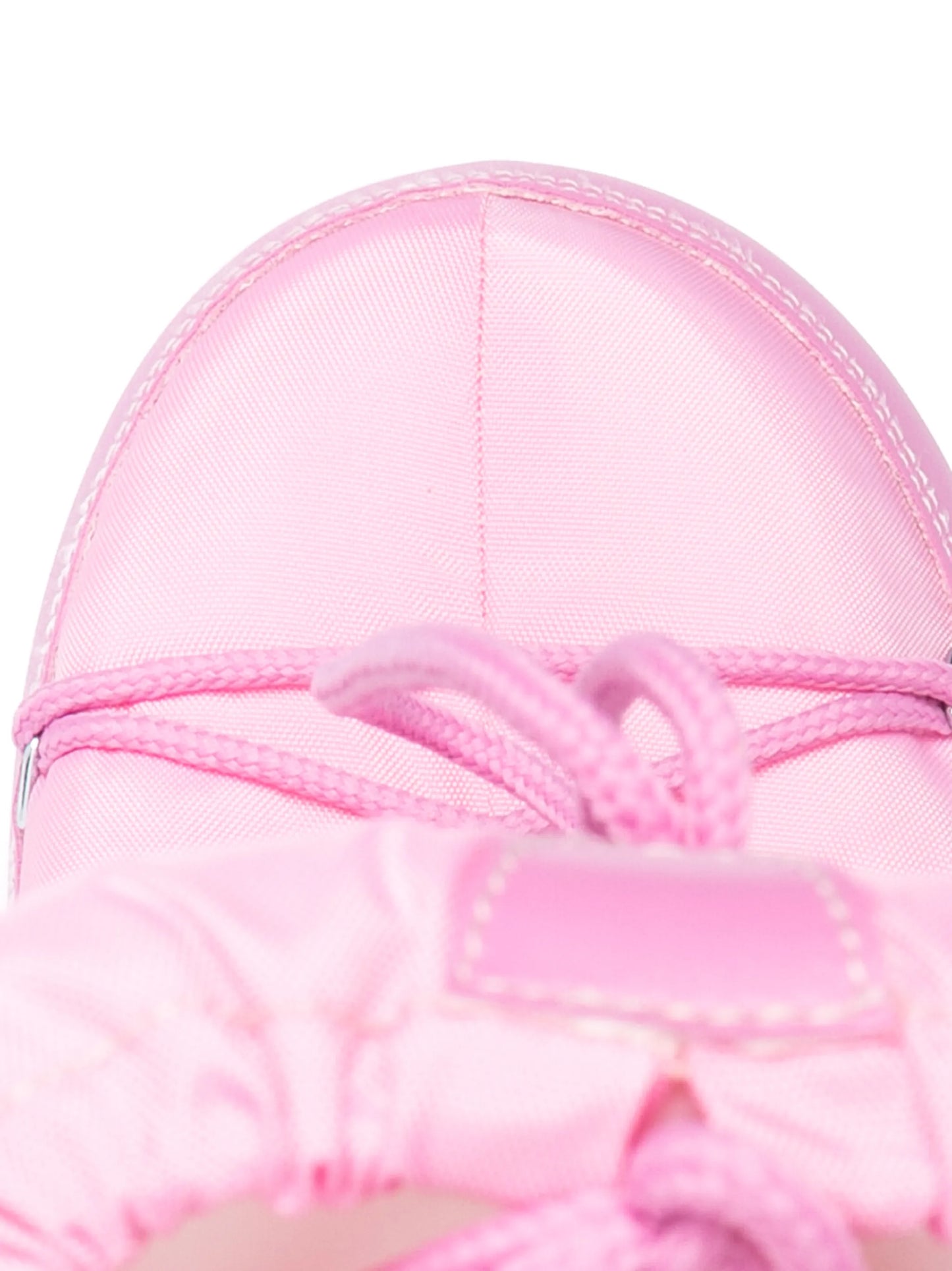 Icon snow boots