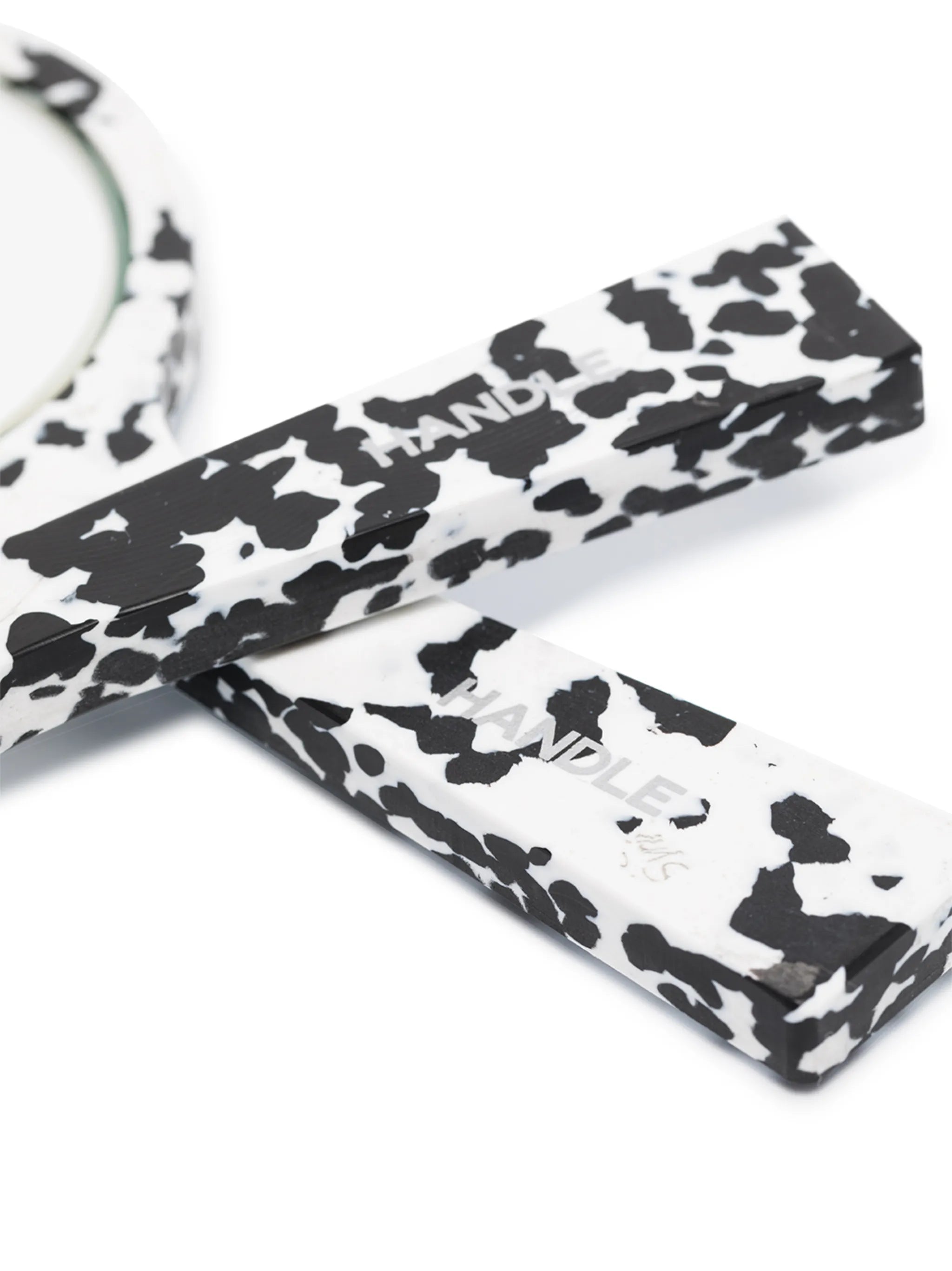 marble-pattern grooming set (set of two)