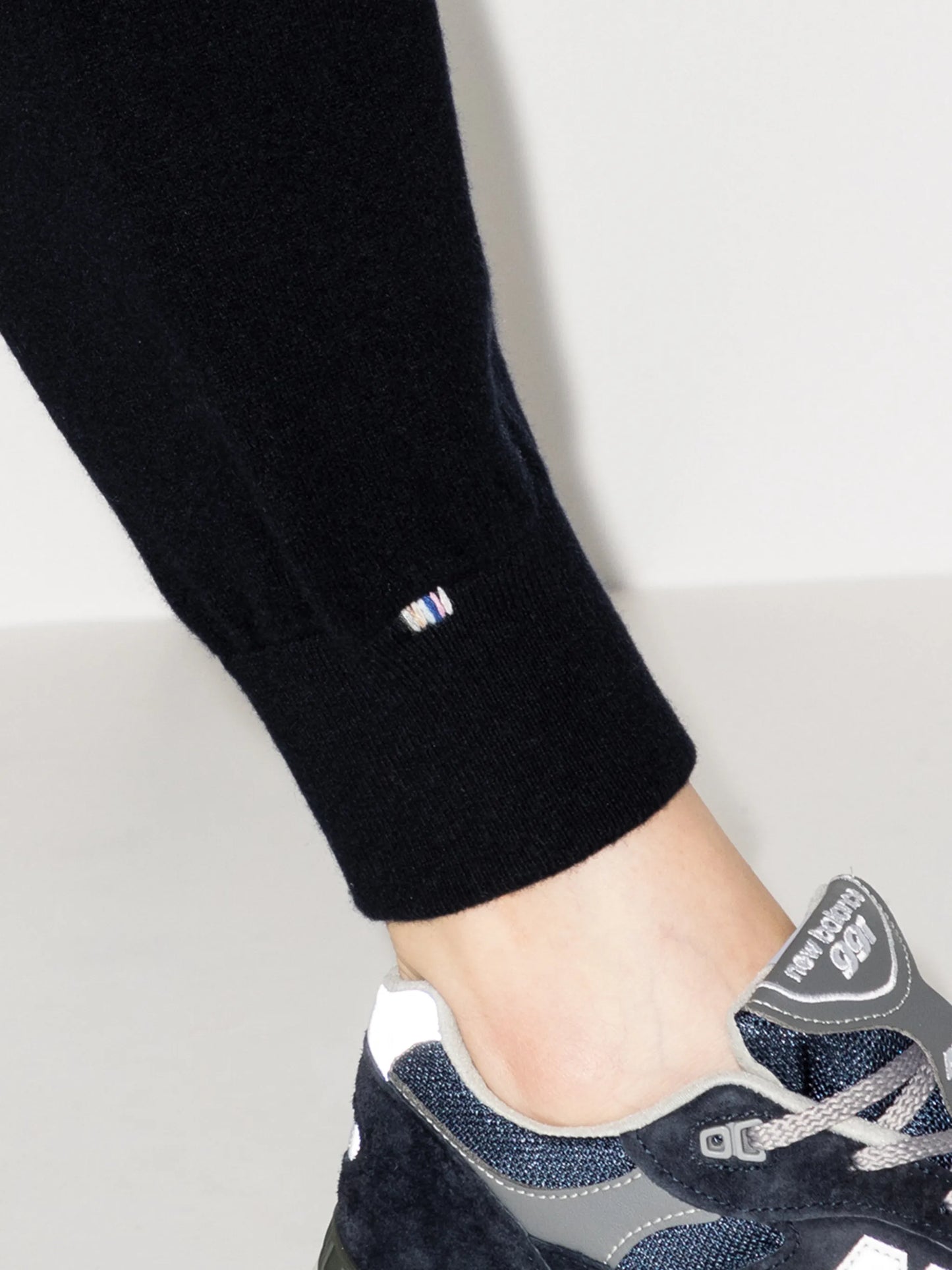 elasticated waistband track pants