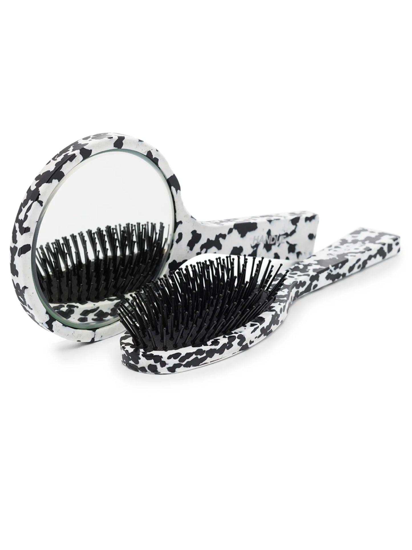 marble-pattern four-piece grooming gift set