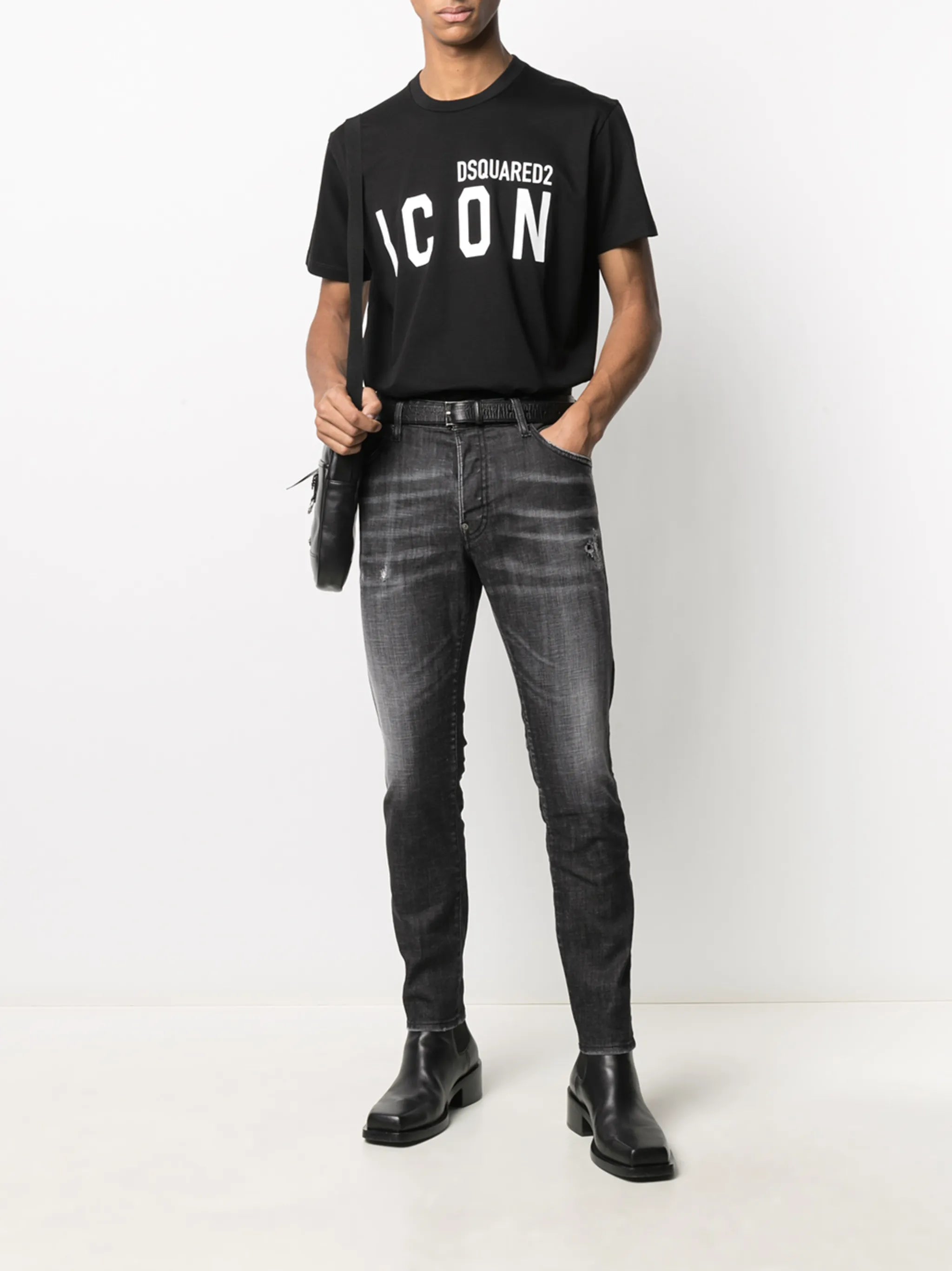 distressed slim-fit jeans