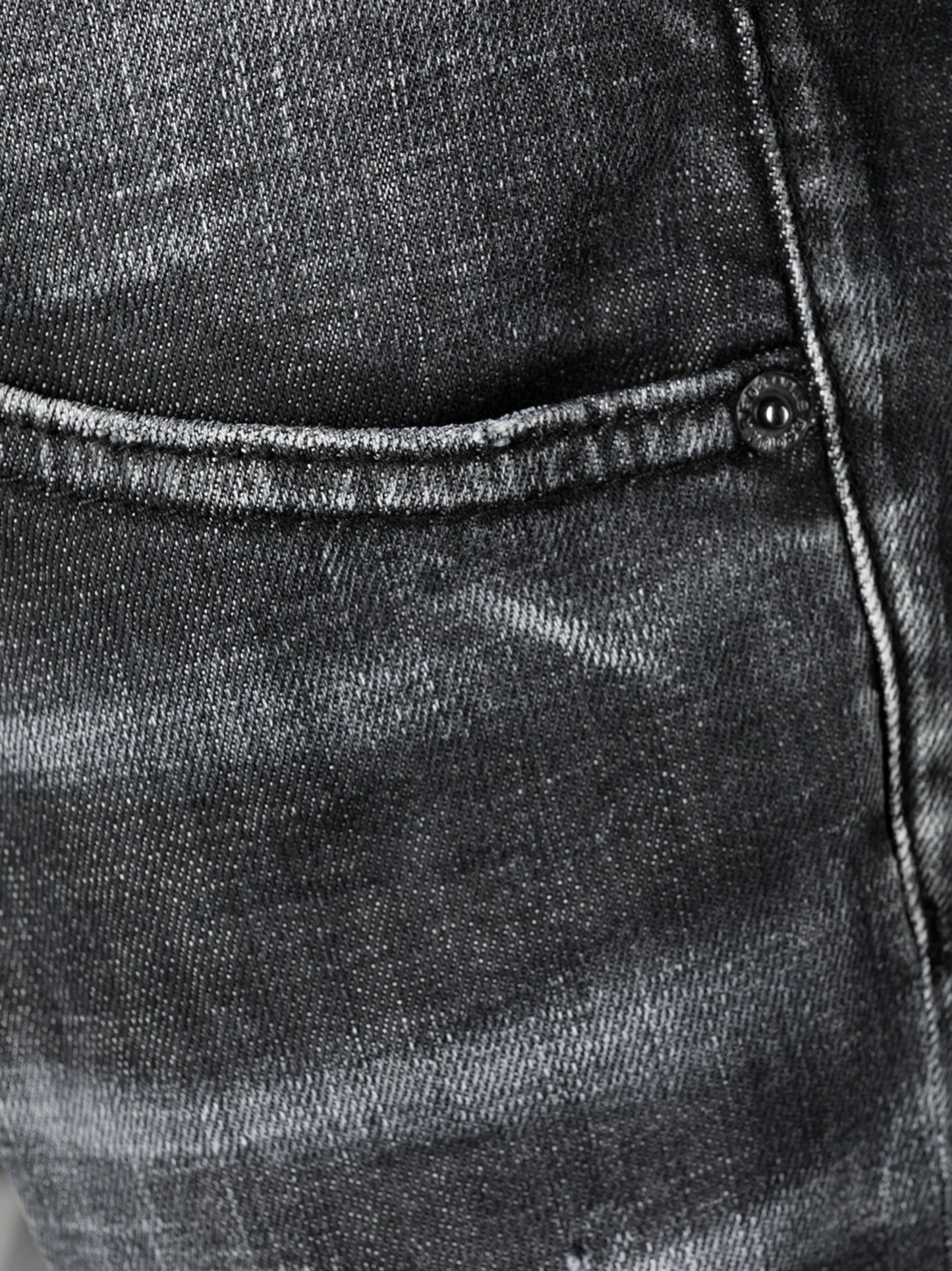 distressed slim-fit jeans