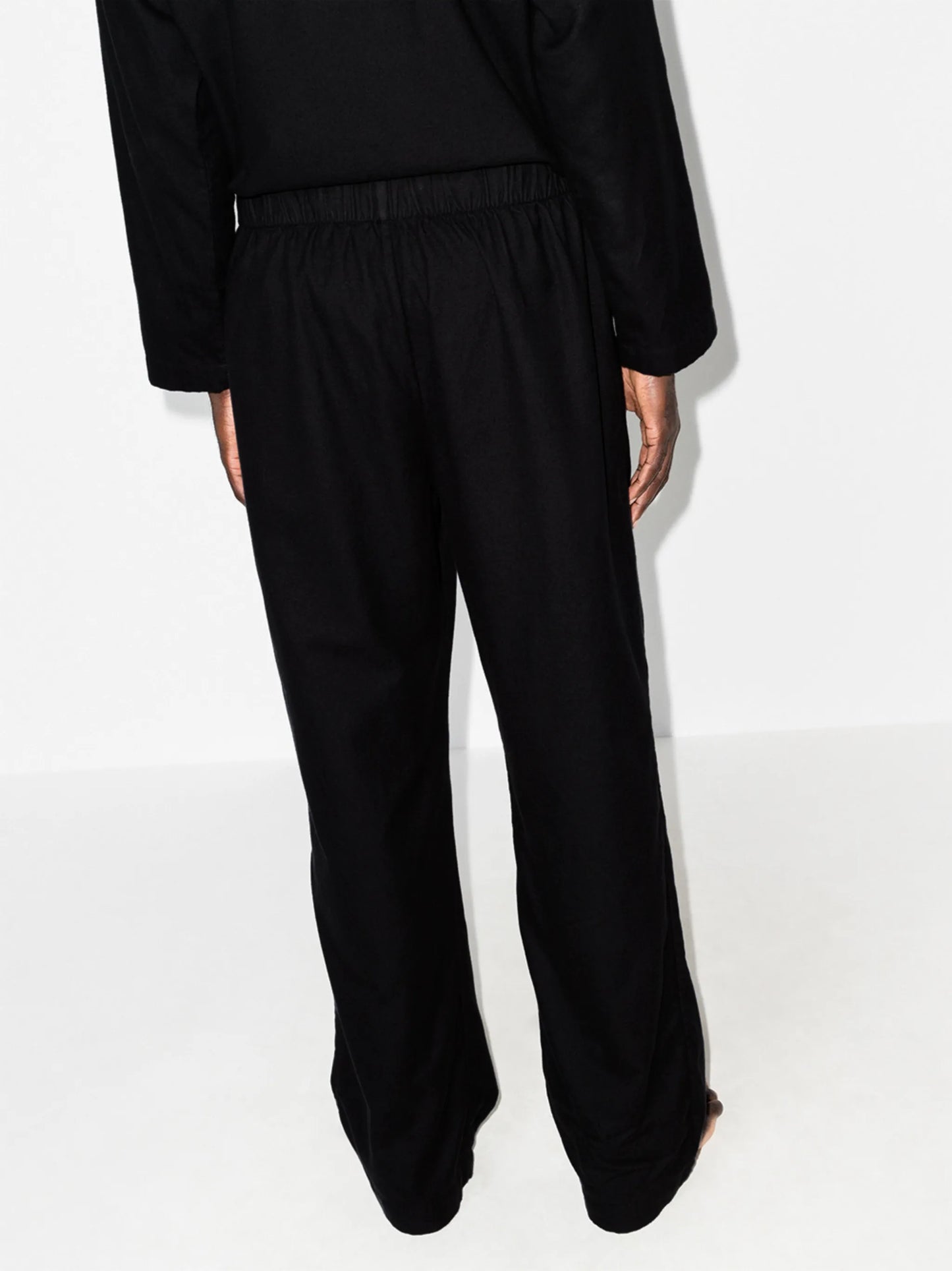straight-leg pajama bottoms
