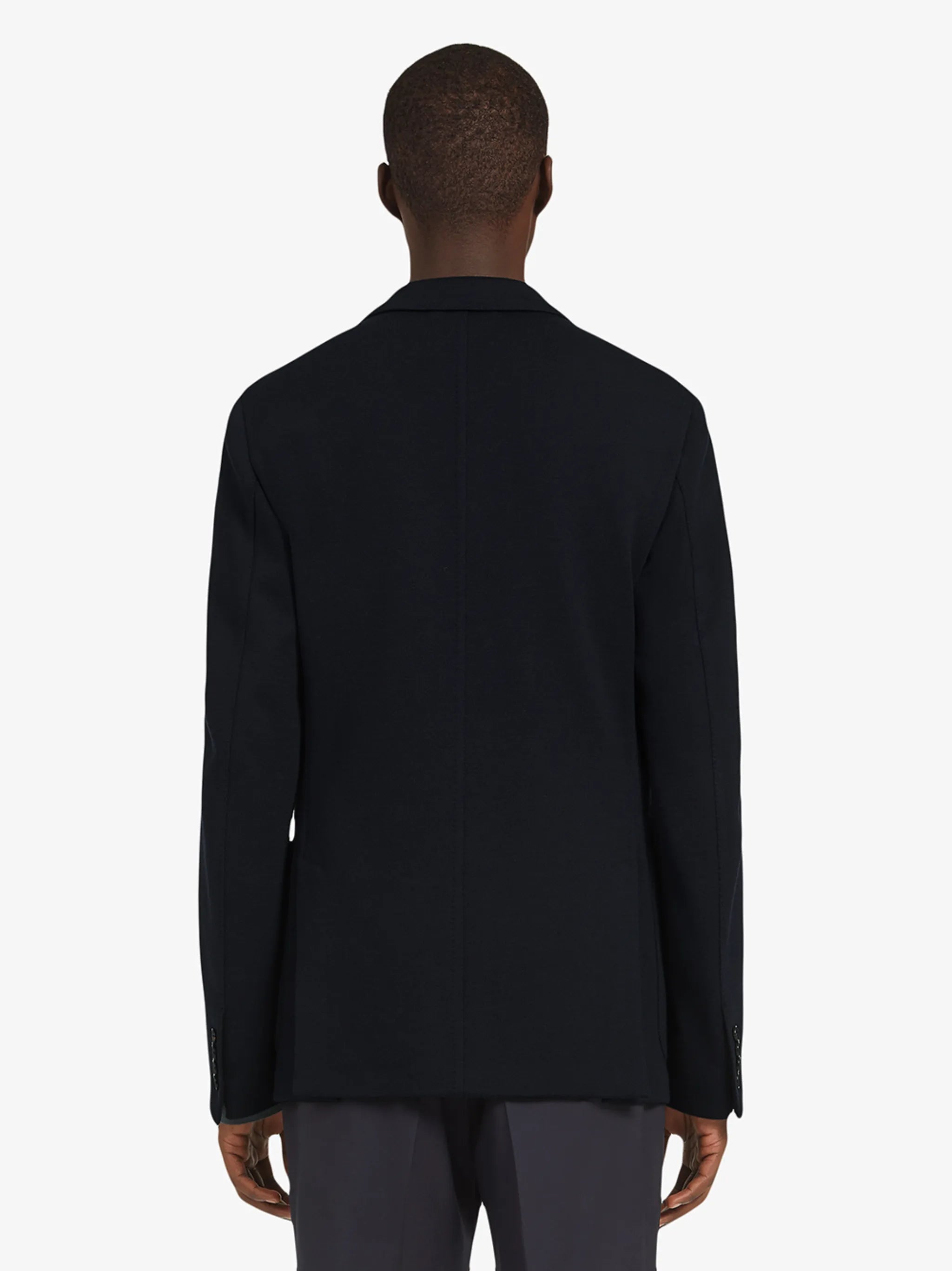 notched-lapel single-breasted blazer