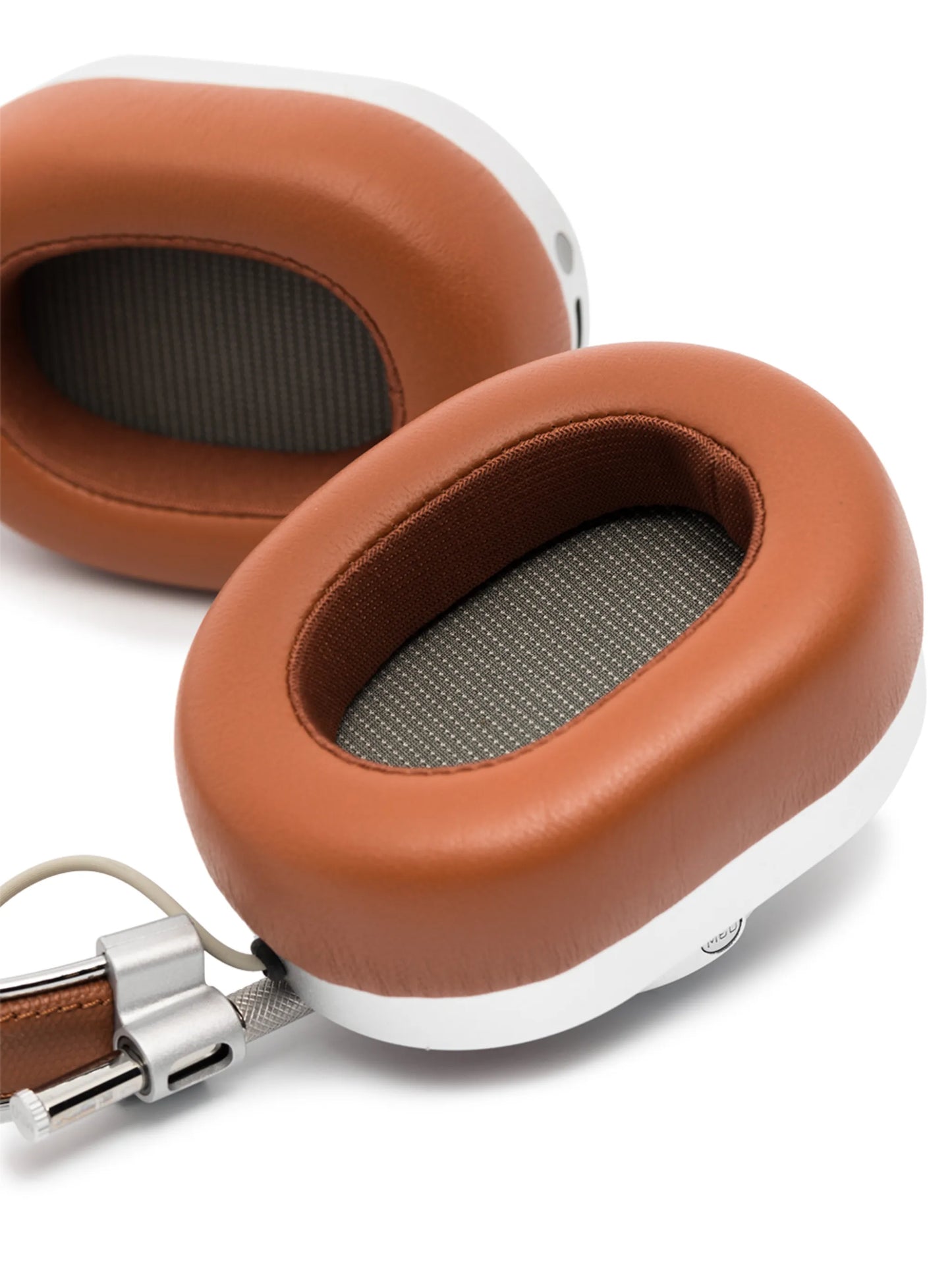 MH40 wireless over-ear headphones