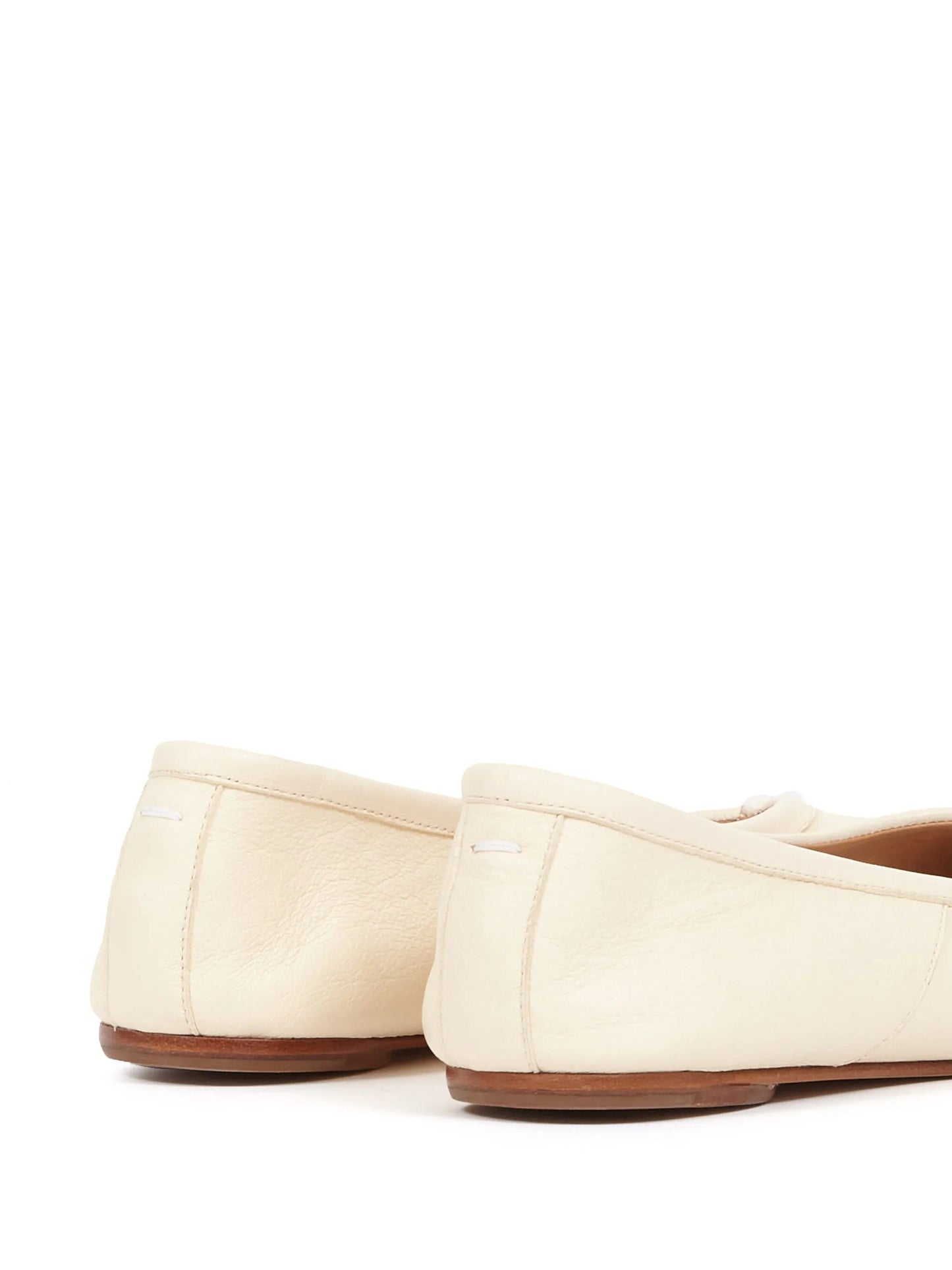Tabi ballet flats