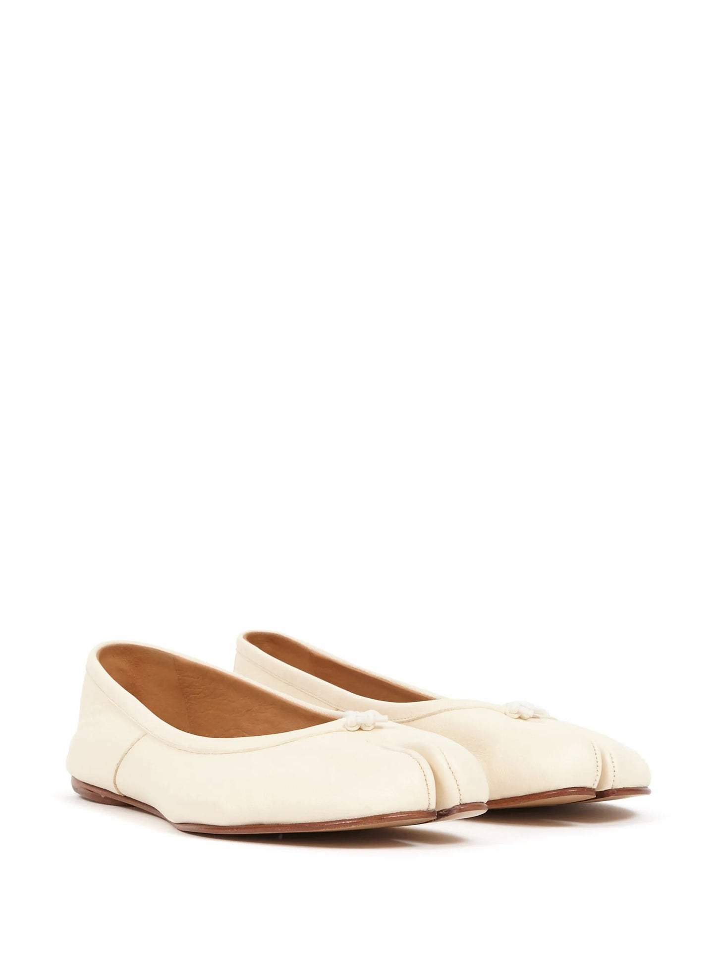 Tabi ballet flats