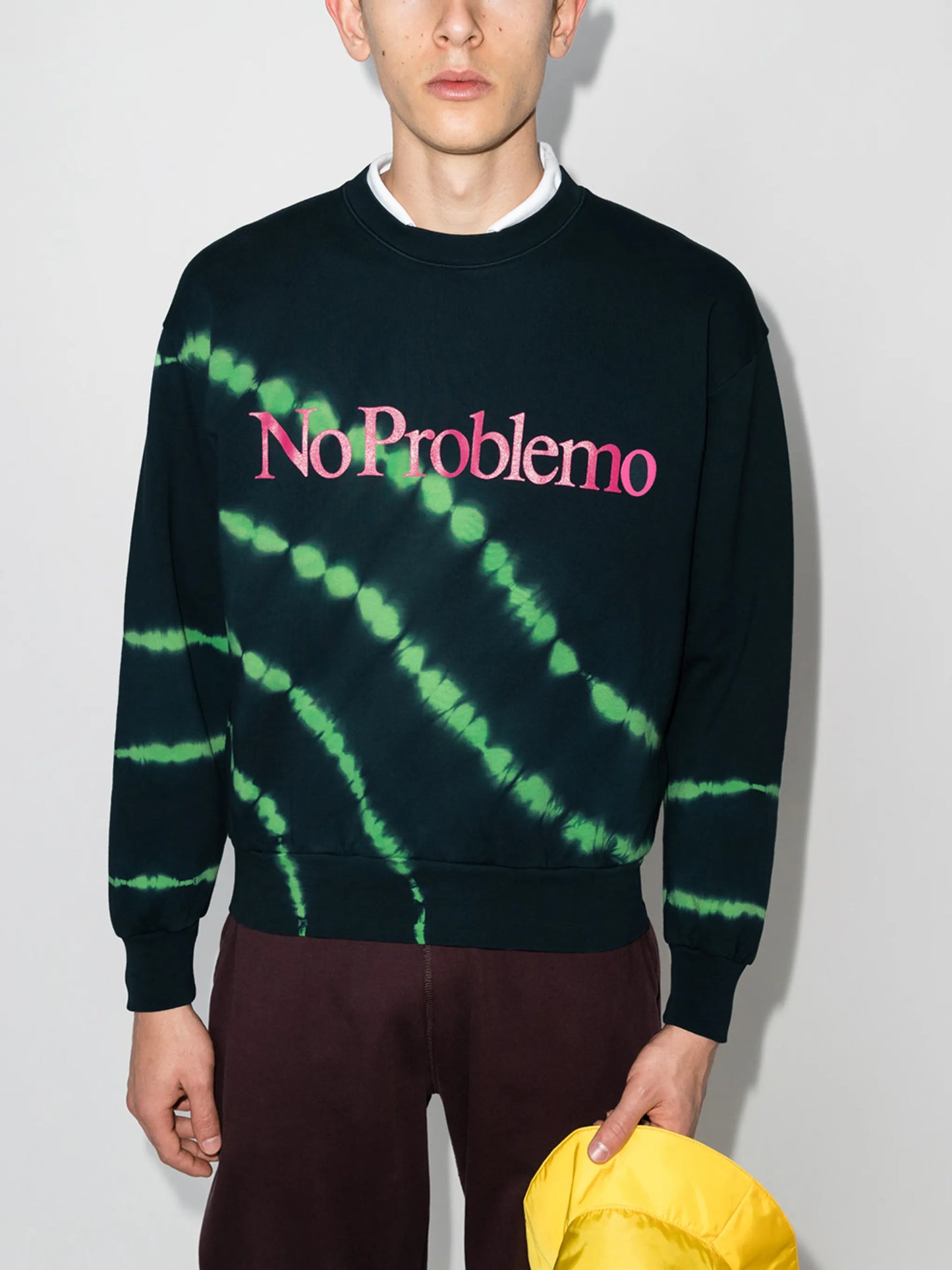 slogan-print tie-dye sweatshirt